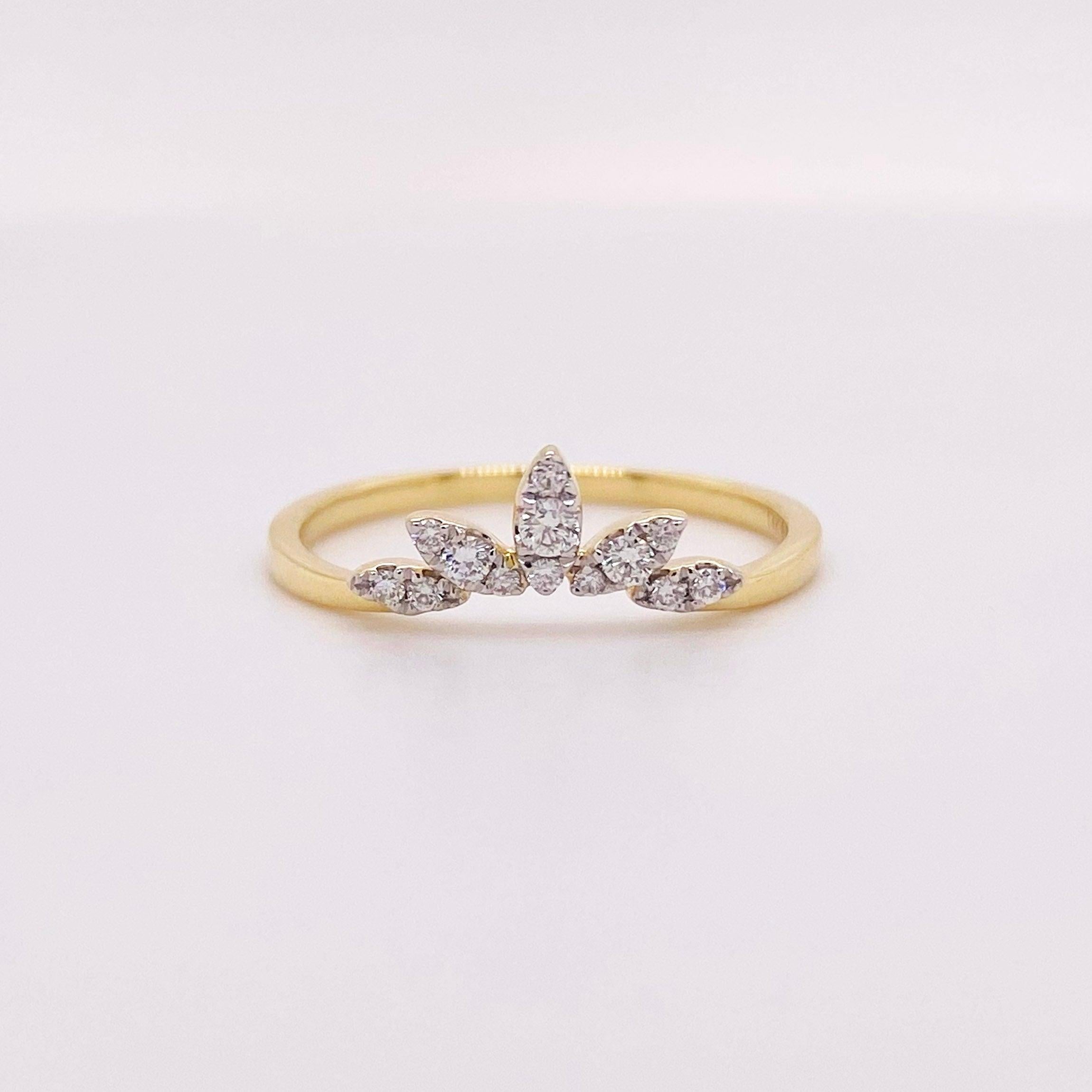 For Sale:  Diamond Crown Ring, 14 Karat Yellow Gold Curved Band, Round, Marquise 6