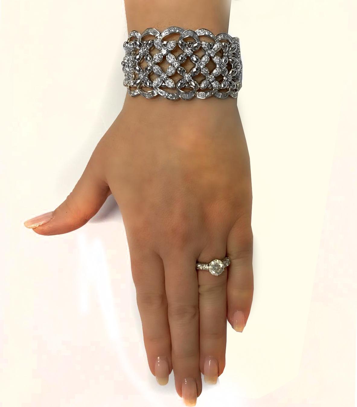 Round Cut Diamond Cuff Bangle Bracelet