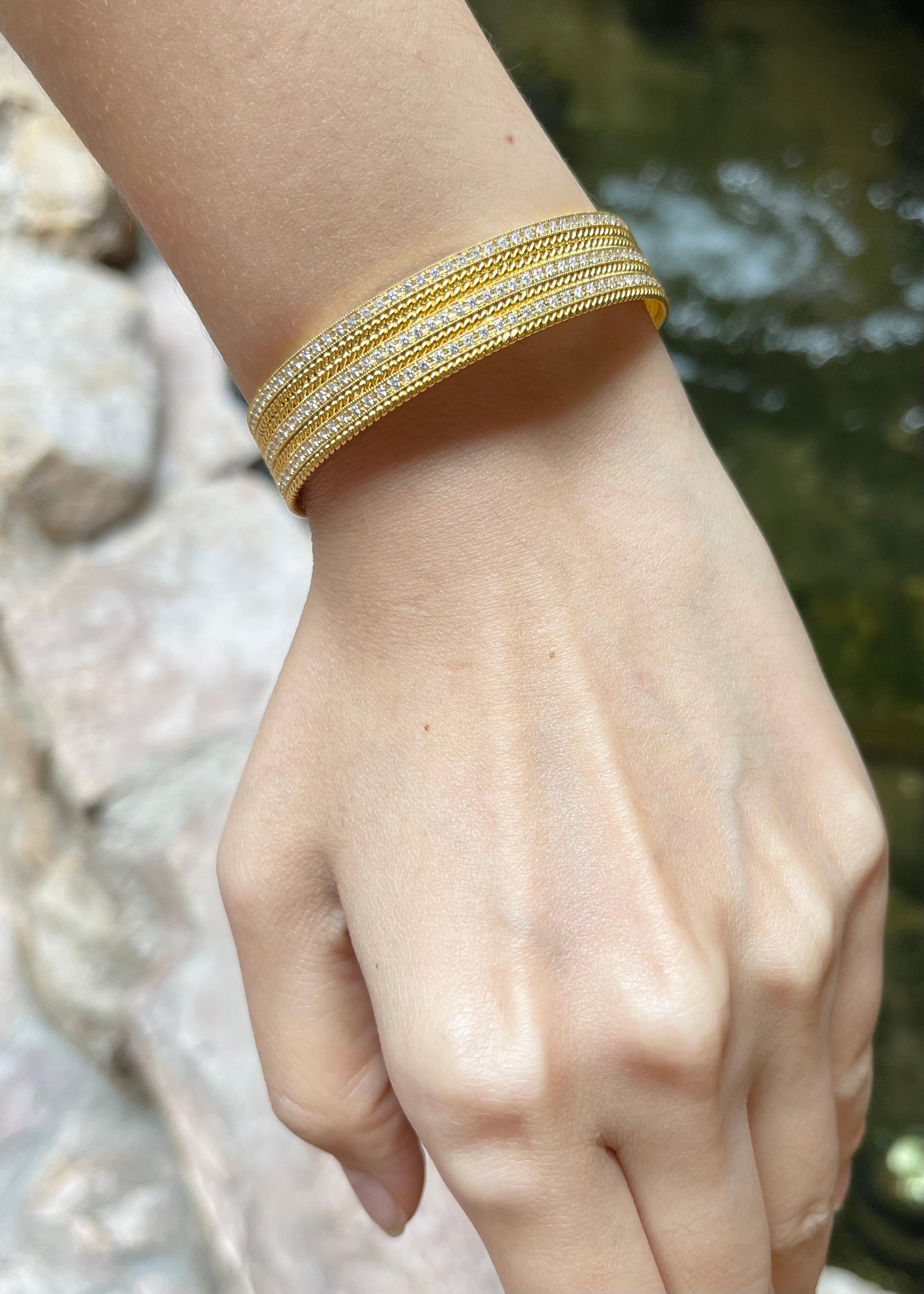 Diamant-Manschettenarmband in 18K Goldfassung Damen im Angebot