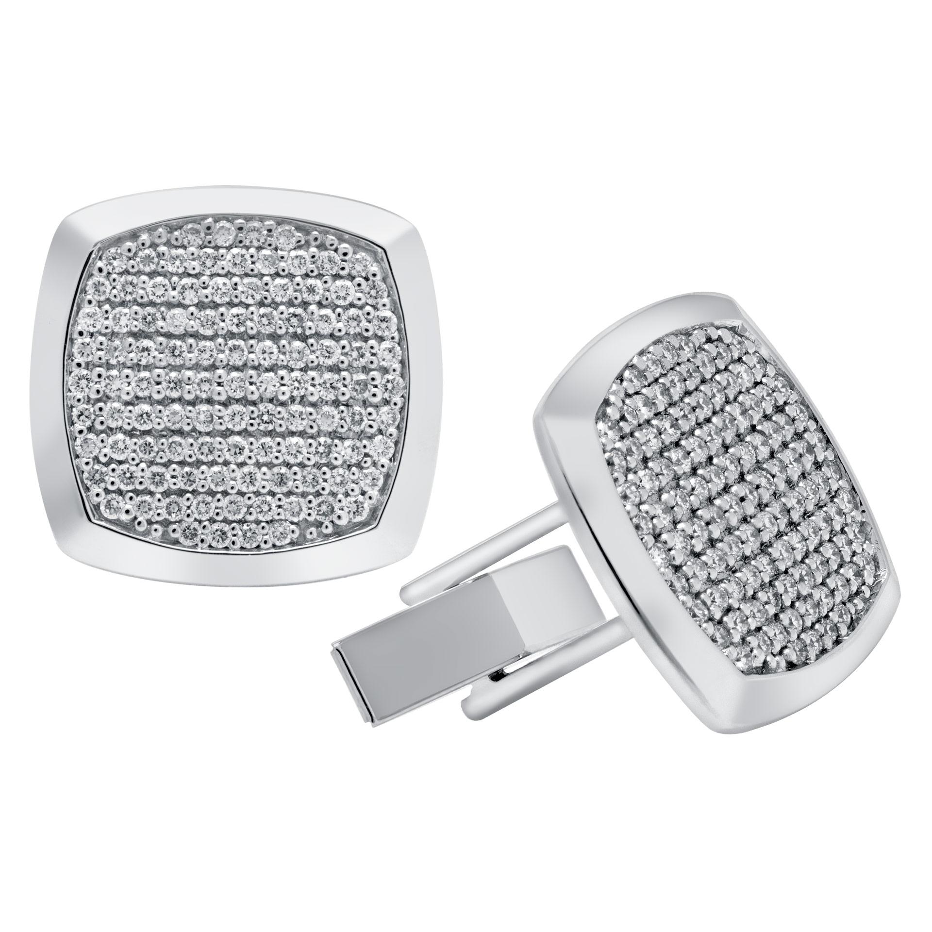 Sparkling unisex diamond cufflinks in 18k white gold with 1.48 carats white clean diamonds.
