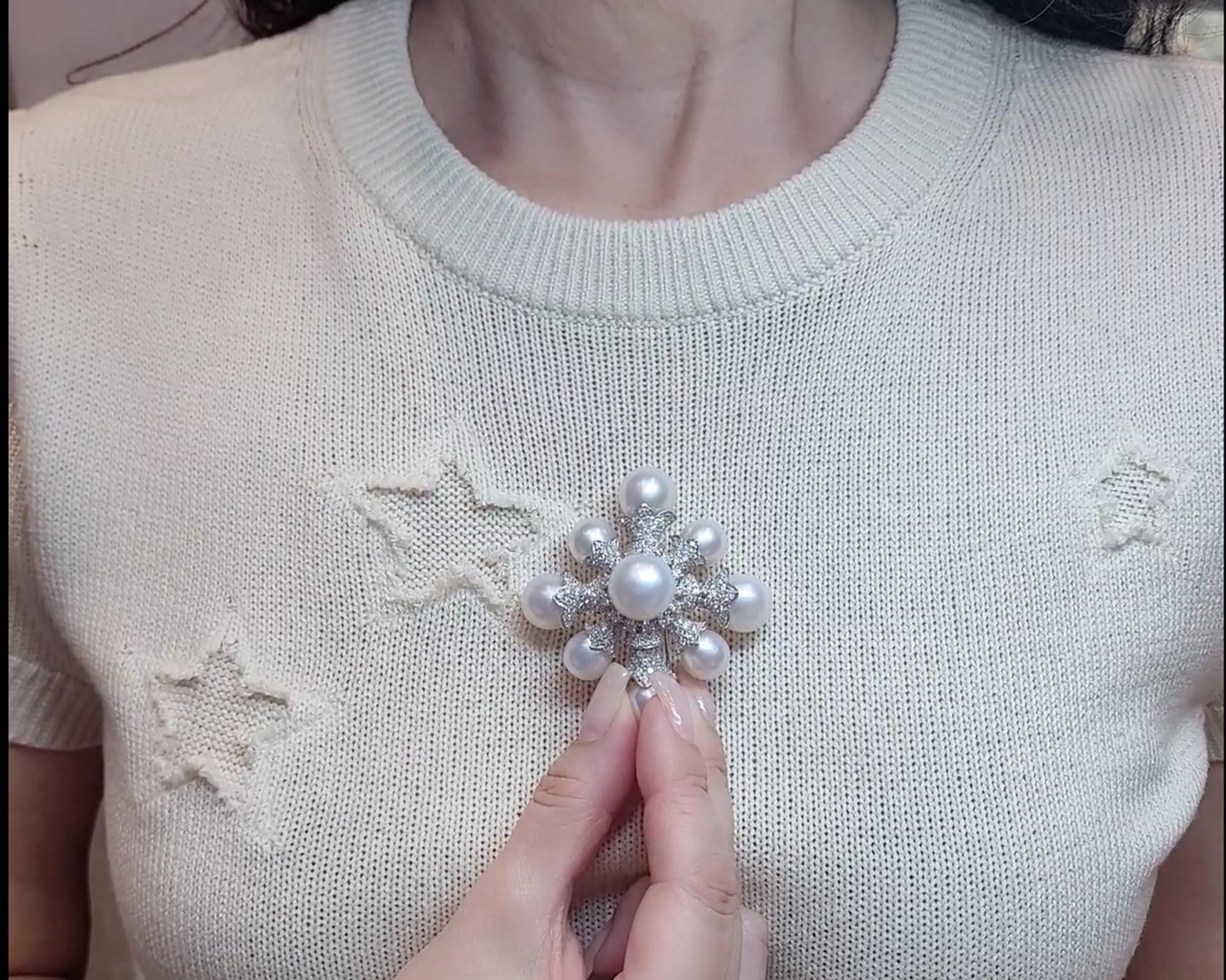 Taglio rotondo Spilla con ciondolo di perle coltivate con diamanti in vendita