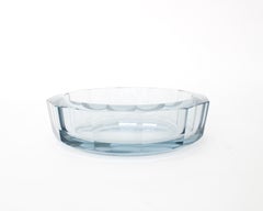 Diamond Cut Glass Dish by Strömberg Sweden Designed by Aste Stromberg circa 1950