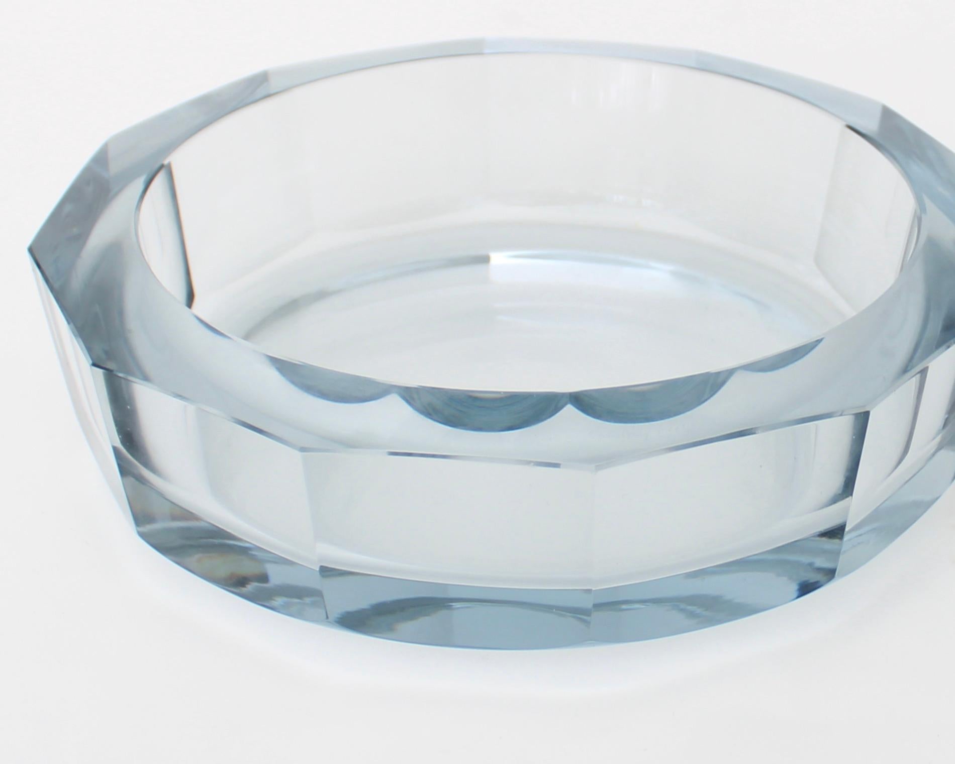Diamond Cut Glass Dish by Strömberg Sweden Designed by Aste Stromberg circa 1950 2