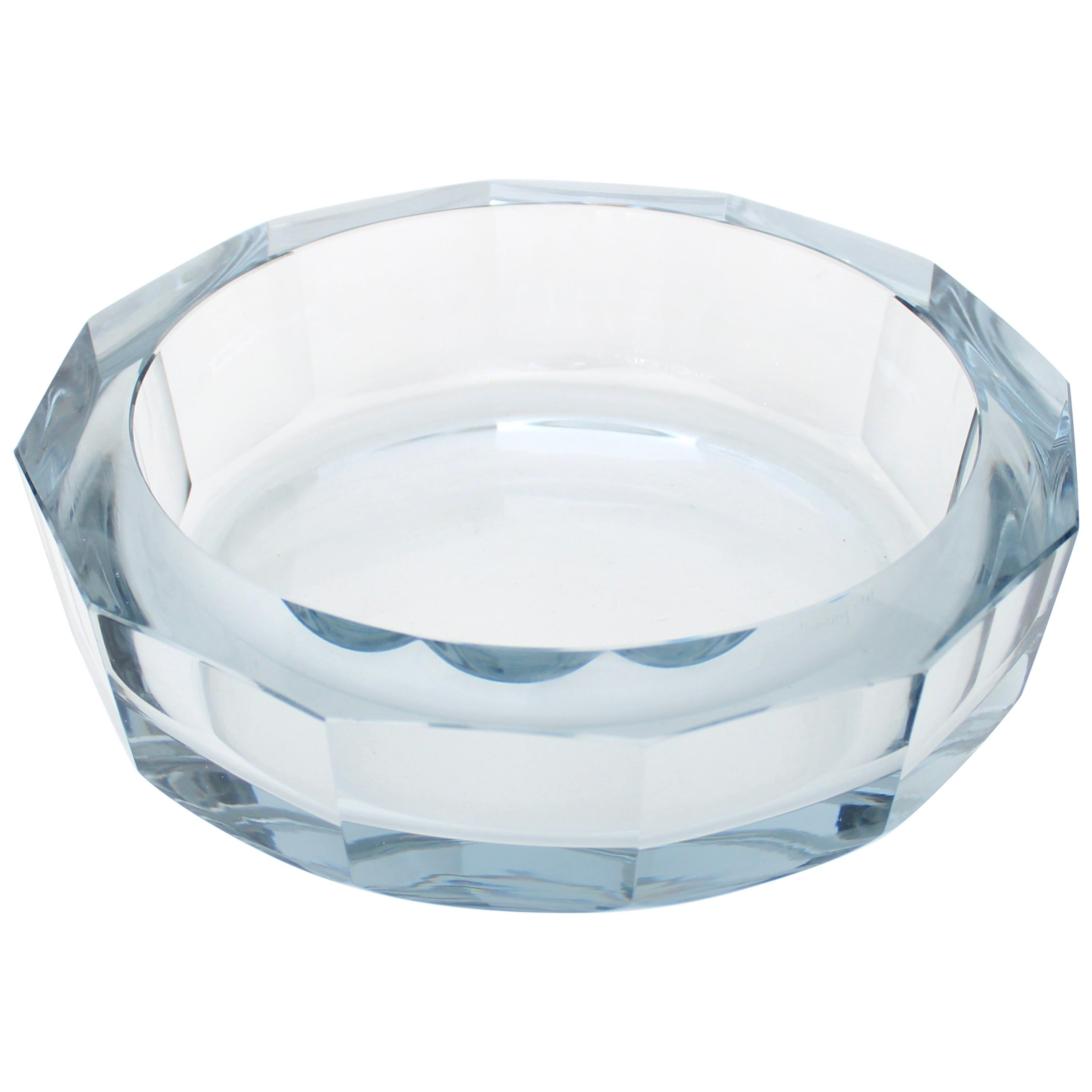 Diamond Cut Glass Dish by Strömberg Sweden Designed by Aste Stromberg circa 1950