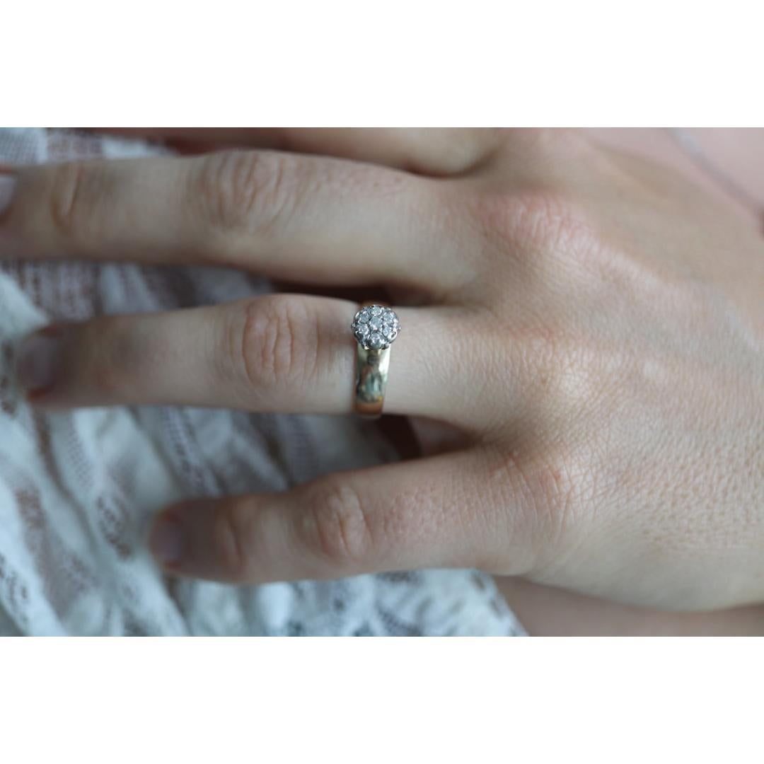 Diamant Gänseblümchen-Cluster auf Ring erhaben. 10K Diamant Gänseblümchen.Vintage Diamant Blume im Zustand „Gut“ in Port Charlotte, FL
