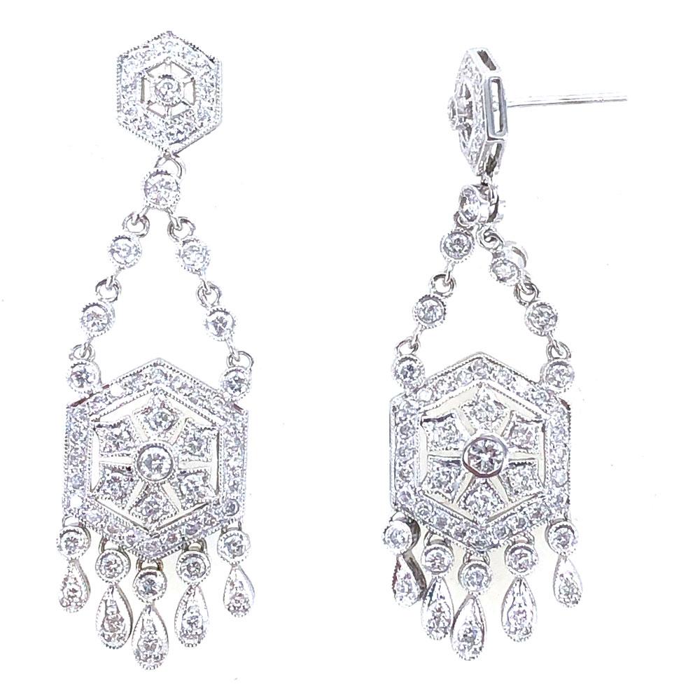 Diamond Dangle Chandelier 18 Karat White Gold Earrings In Excellent Condition In Boca Raton, FL