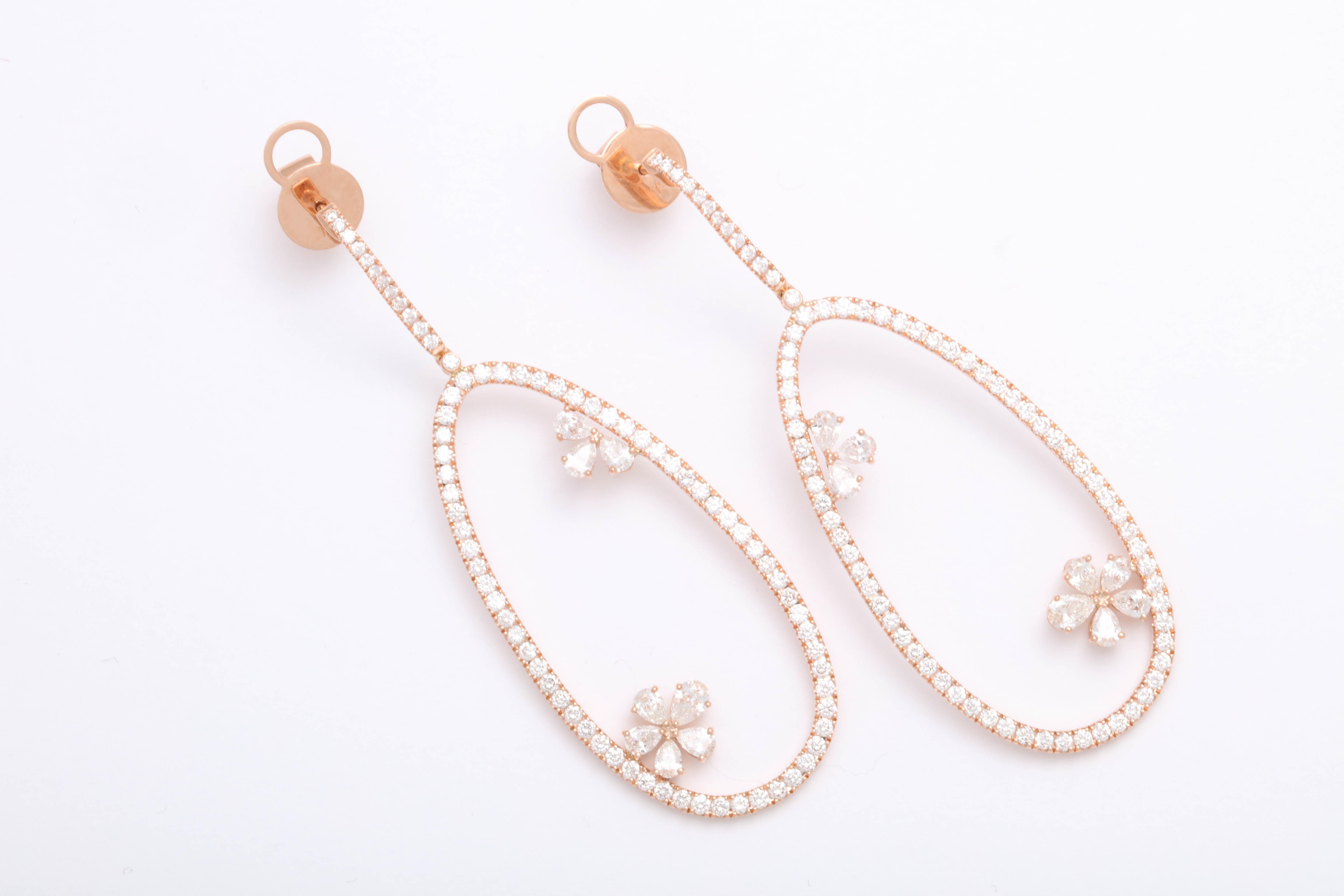 Diamond Dangle Earring with Flowers Rose Gold 6