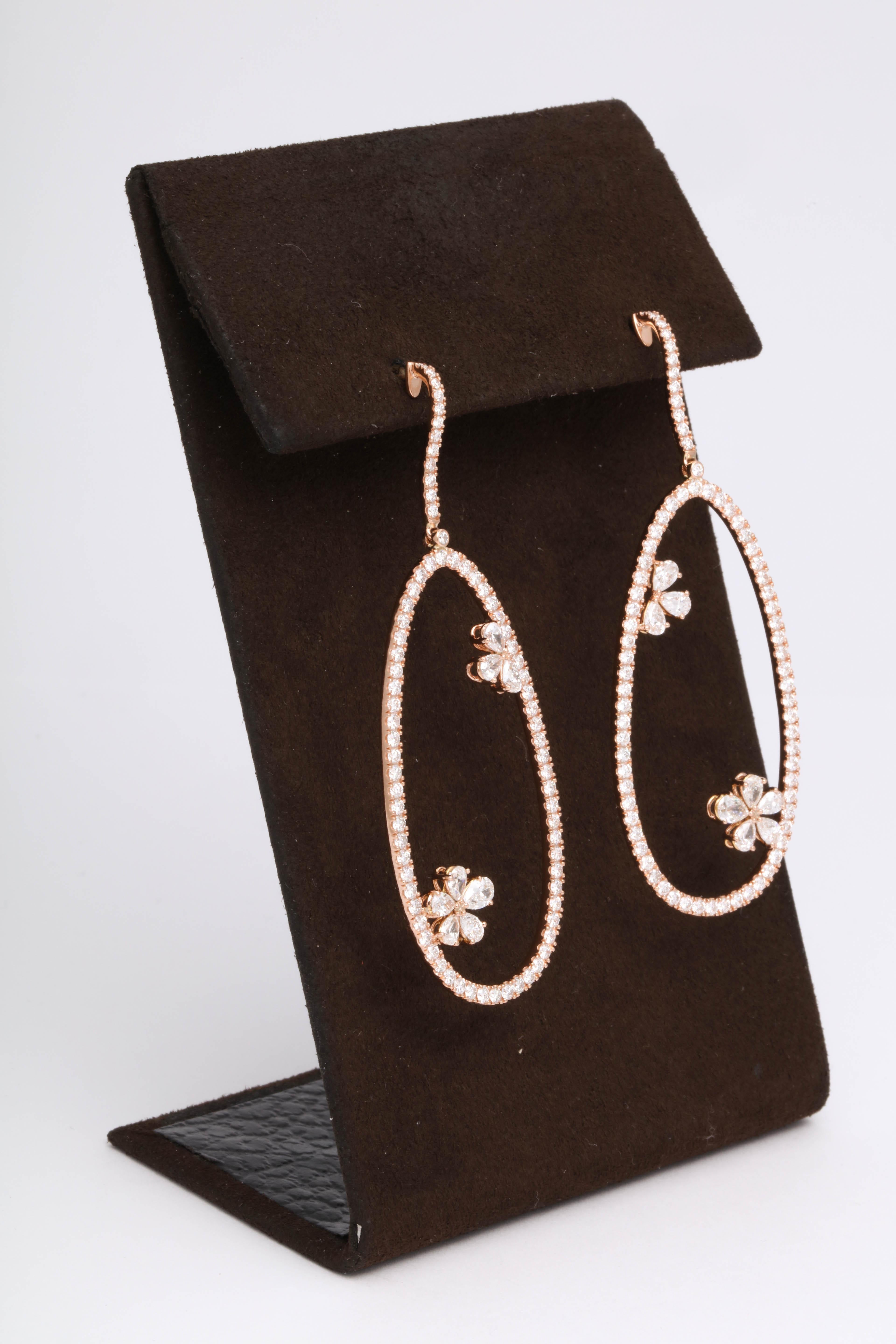 Diamond Dangle Earring with Flowers Rose Gold 1
