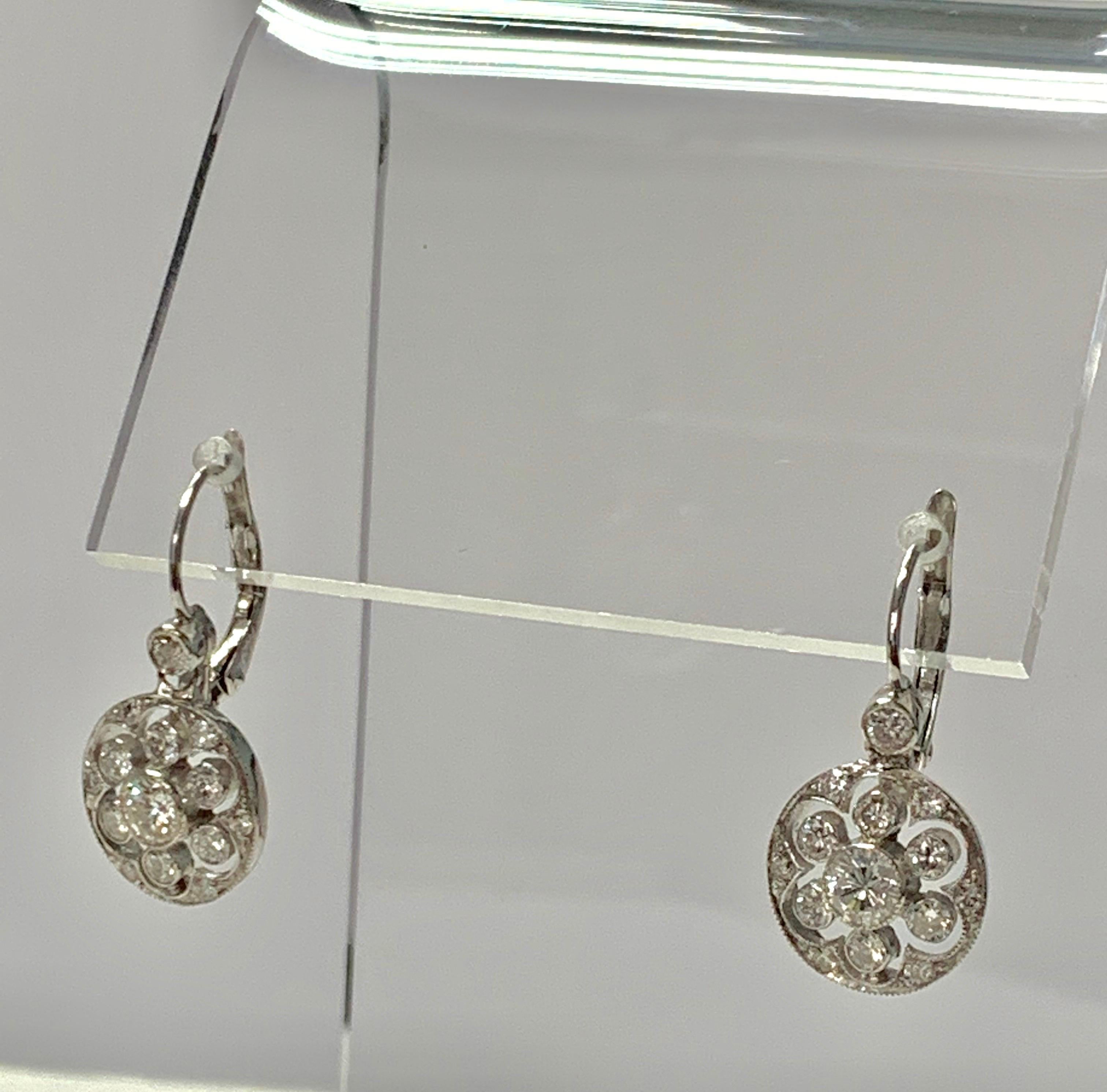 Women's Diamond Dangle Earrings in 18k White Gold For Sale