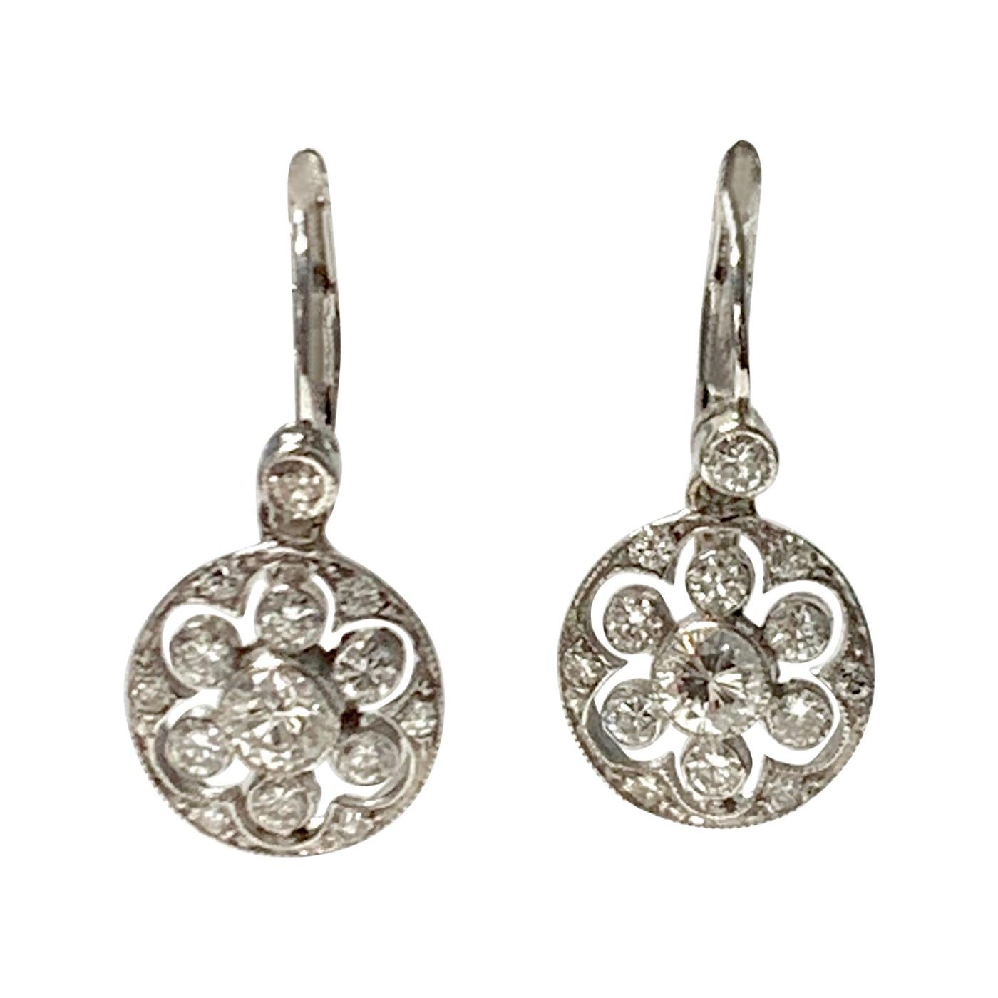 Diamond Dangle Earrings in 18k White Gold For Sale