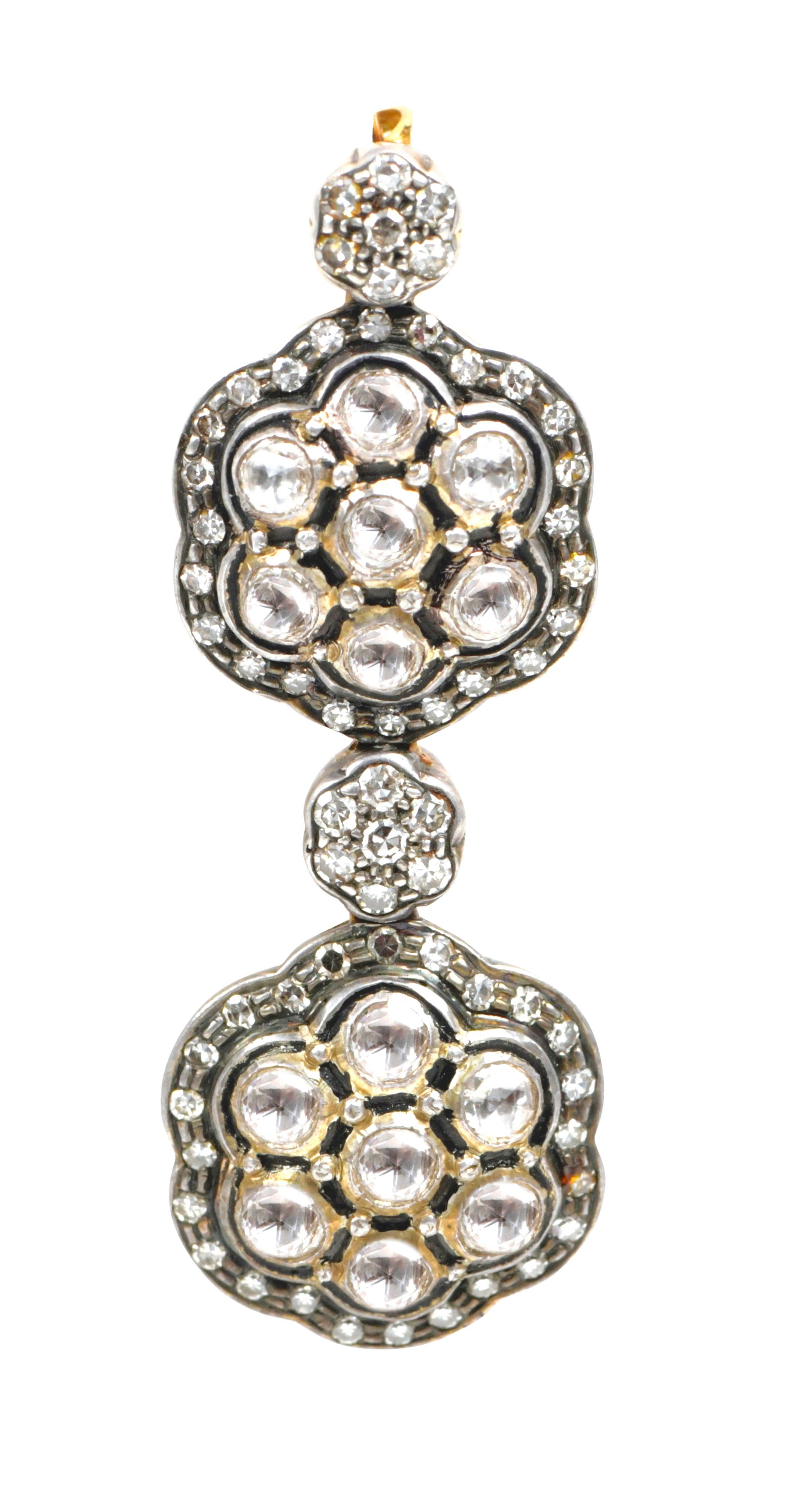 Diamond Dangle Earrings in Victorian Style In New Condition For Sale In Jaipur, IN