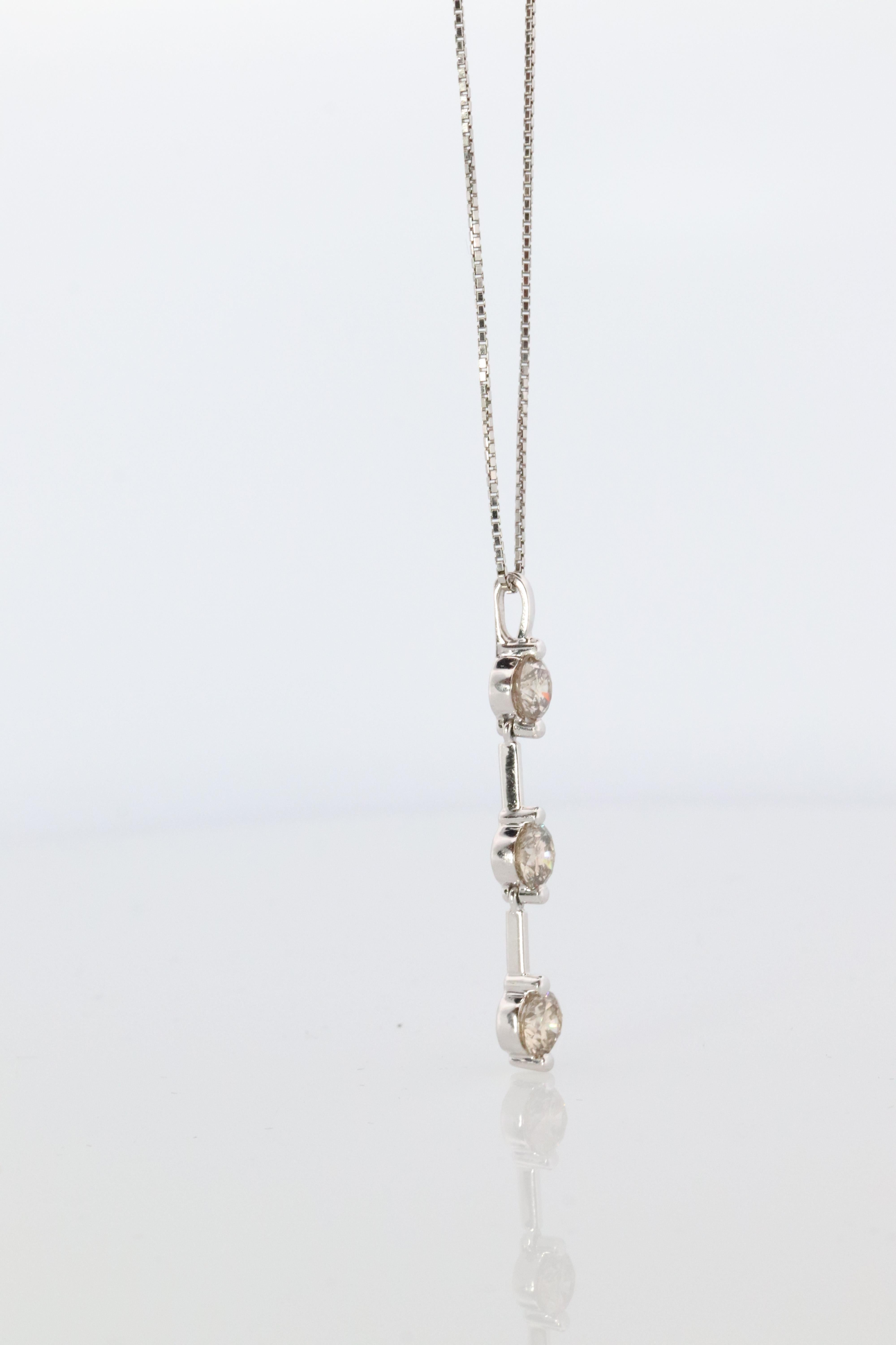 Moderne Pendentif Journey pendentif en platine Pt900 diamant 1CTW en vente
