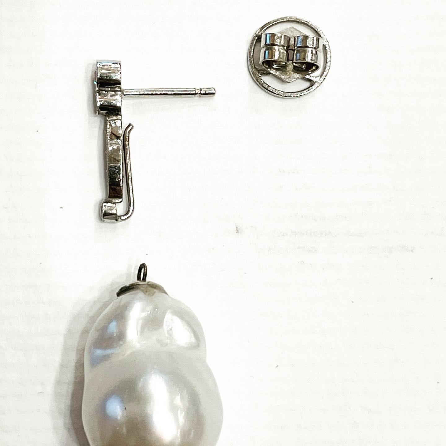 Orecchini con diamanti pendenti rimovibili con perle barocche dei mari del sud in oro bianco 18 carati in vendita 3
