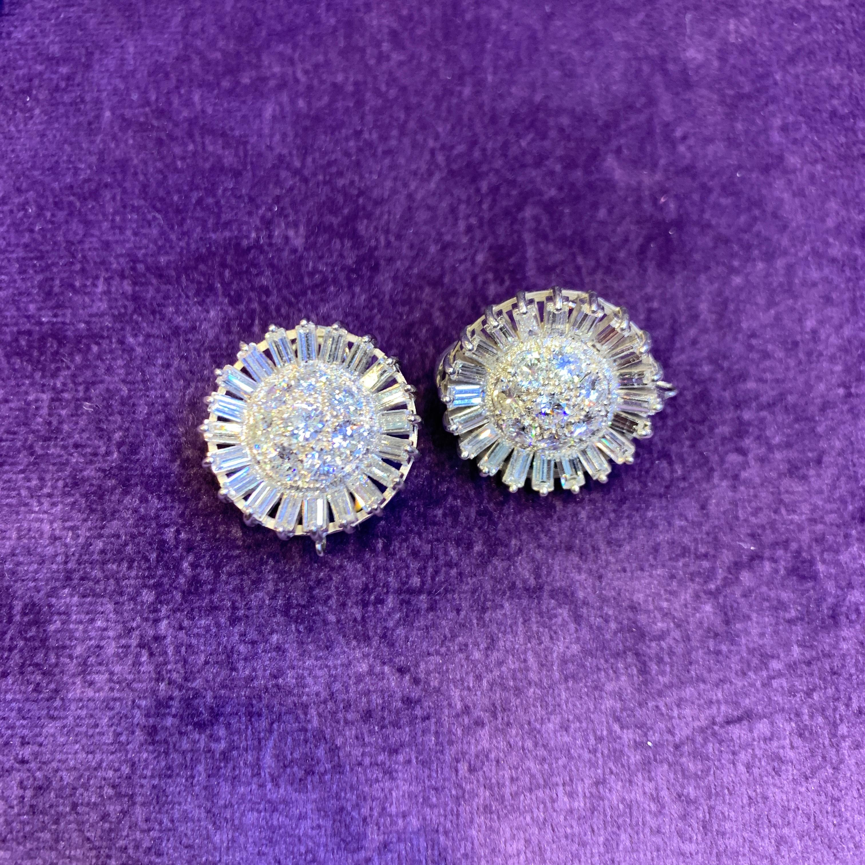 Women's Diamond Day & Night Pearl Earrings For Sale