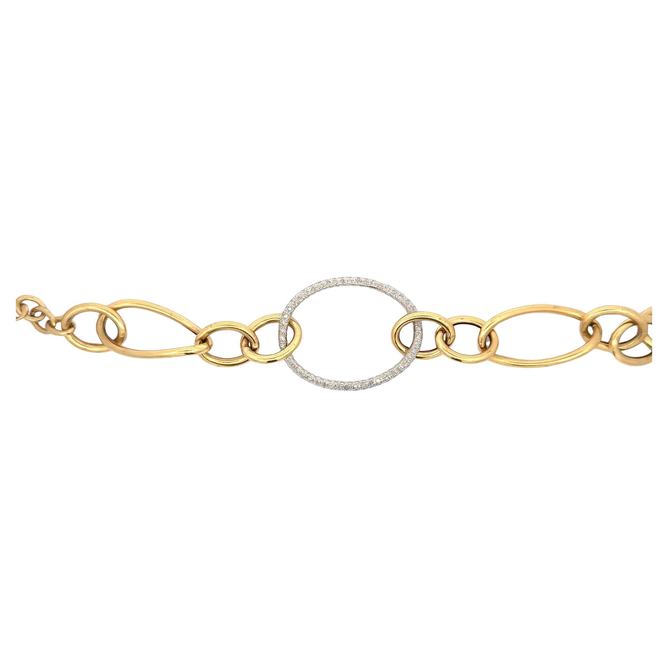 Round Cut Diamond Diamond Oval Link Toggle Bracelet 18 Karat Yellow Gold 17.2 Grams For Sale