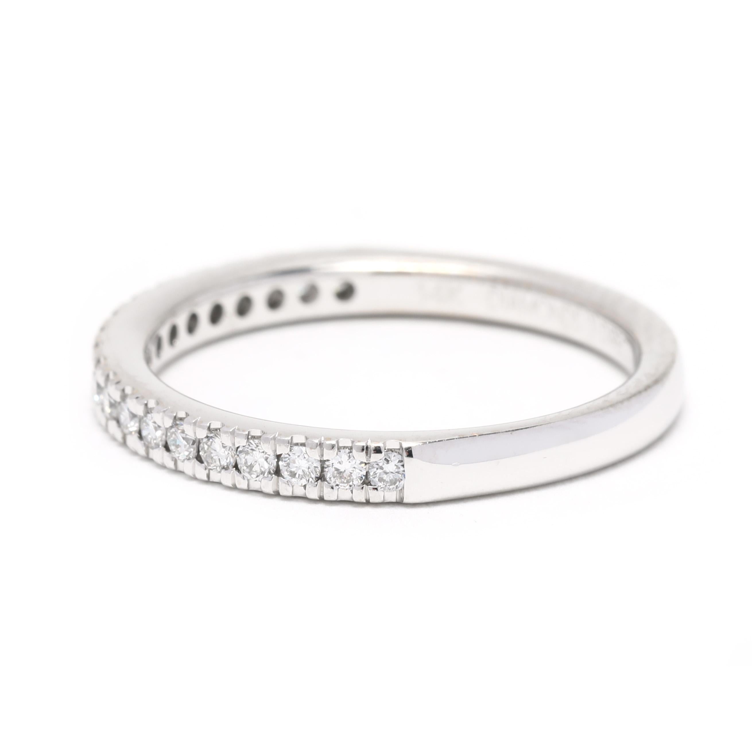 Diamond Direct 0.30ctw Alianza de Boda con Diamantes Finos, Oro Blanco 14k, Anillo en Bueno estado para la venta en McLeansville, NC