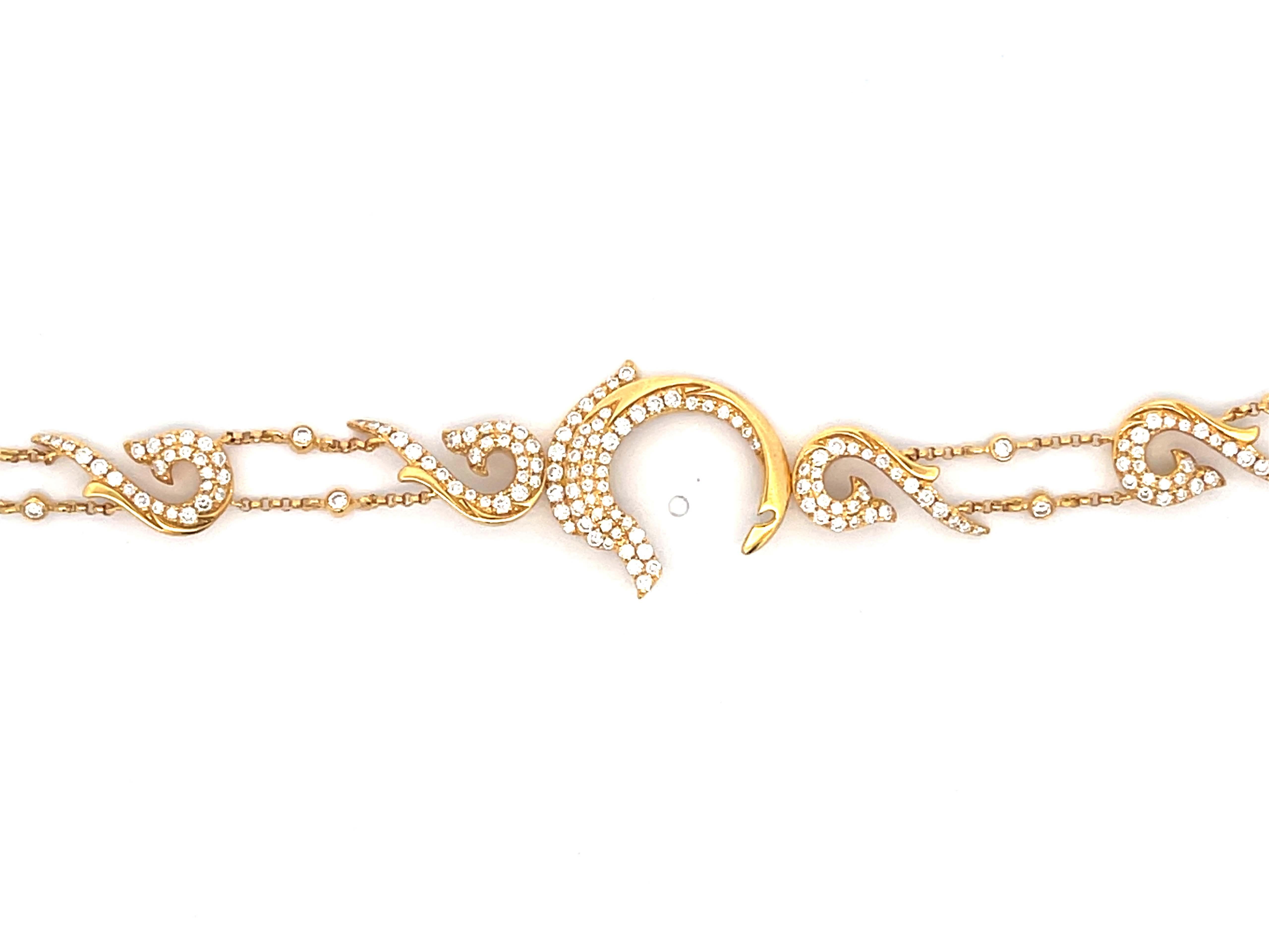 Women's Diamond Dolphin Bracelet in 18k Yellow Gold For Sale