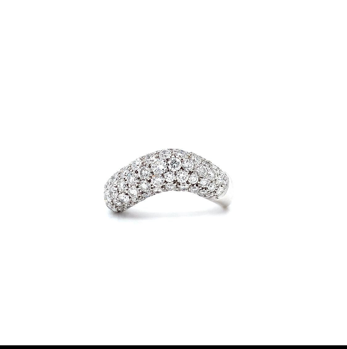 Round Cut Diamond dome curved large cocktail ring 18k white gold For Sale