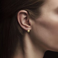 Orecchino a gancio con diamante in oro 18 carati Celestial - by Bombyx House