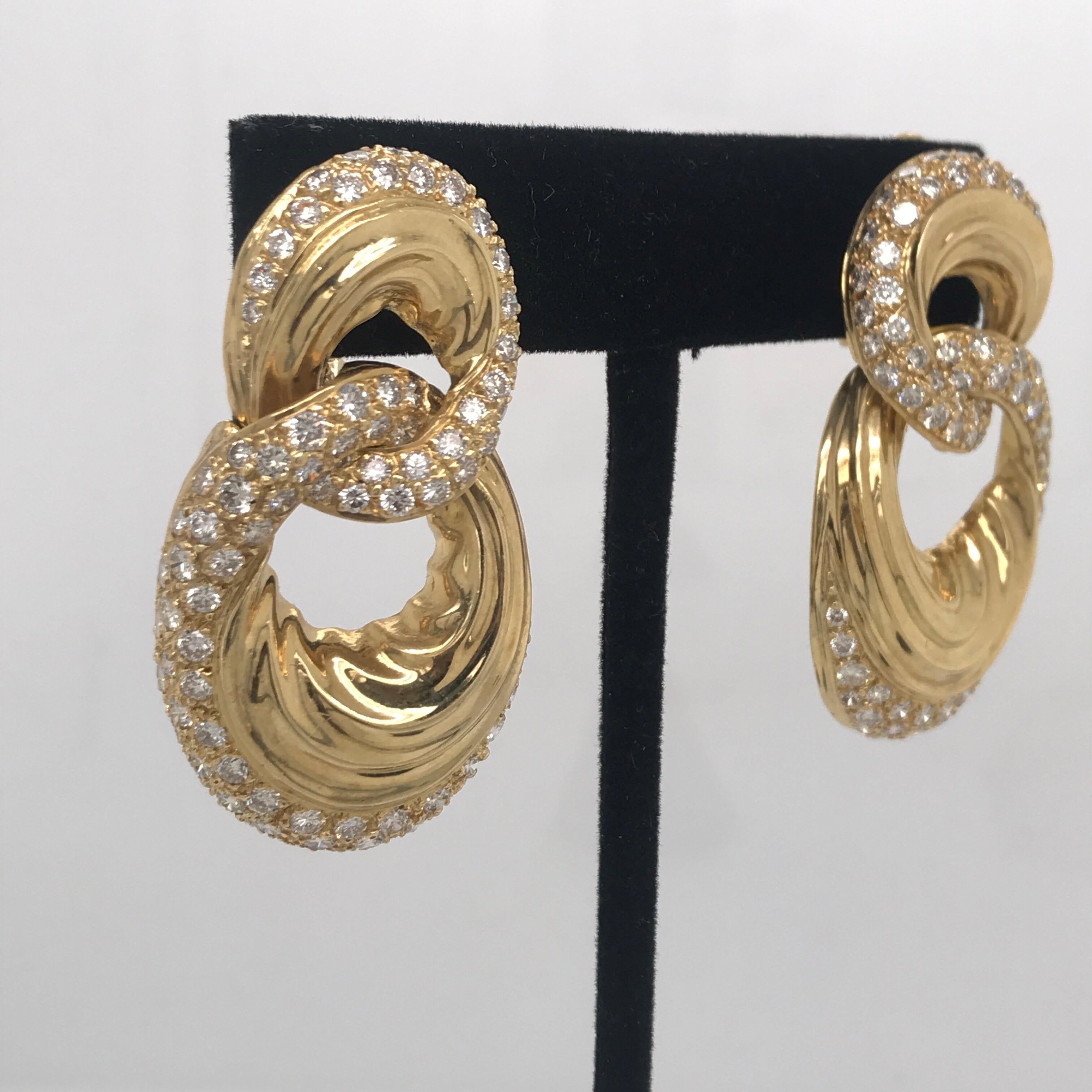 Diamond Door Knocker Earrings 6.92 Carat 18 Karat Yellow Gold In Excellent Condition In New York, NY