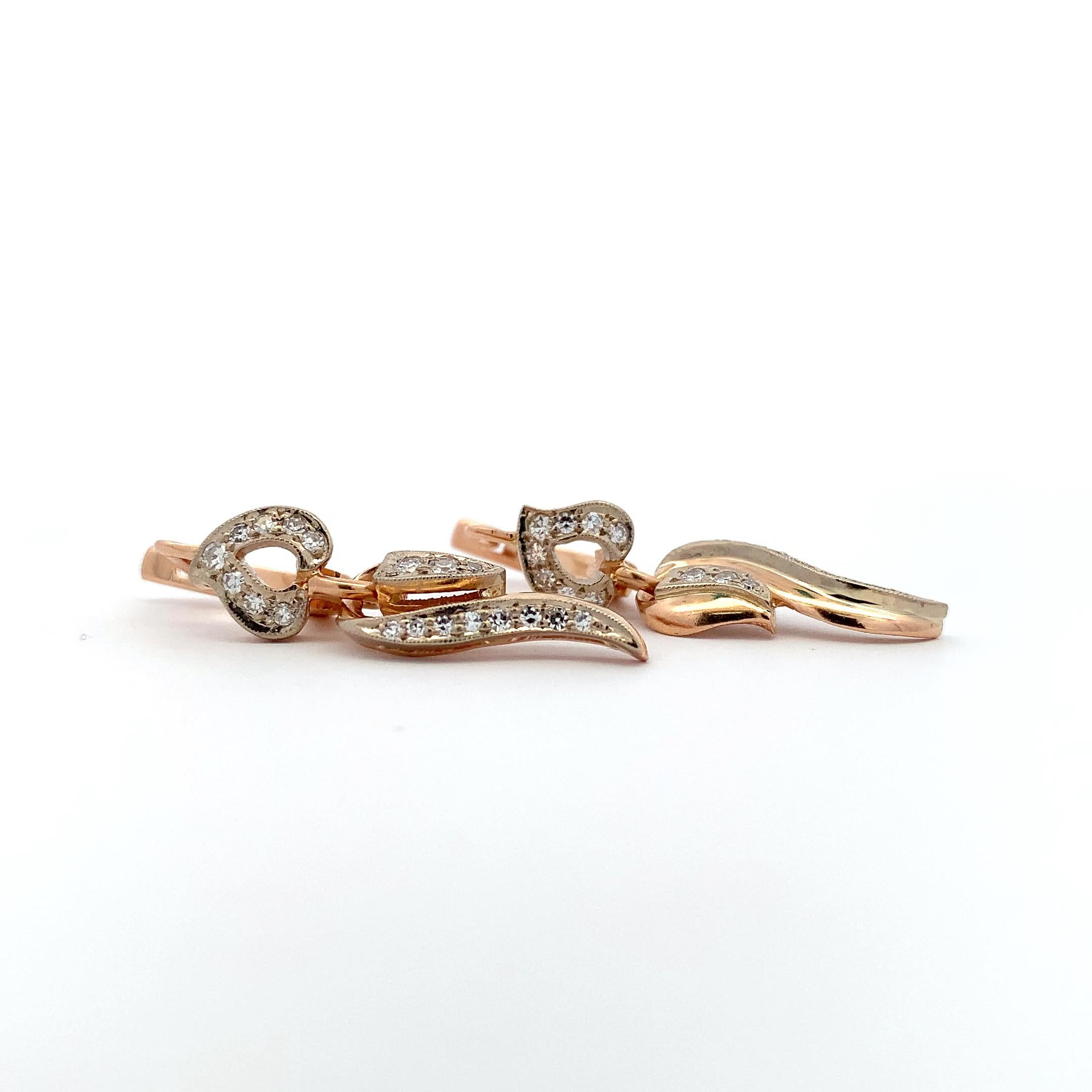 Taille ronde Boucles d'oreilles pendantes diamantées en or jaune 14k en vente