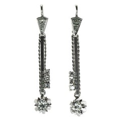 Boucles d'oreilles pendantes en or blanc 18K avec diamant .56 DTW Vintage