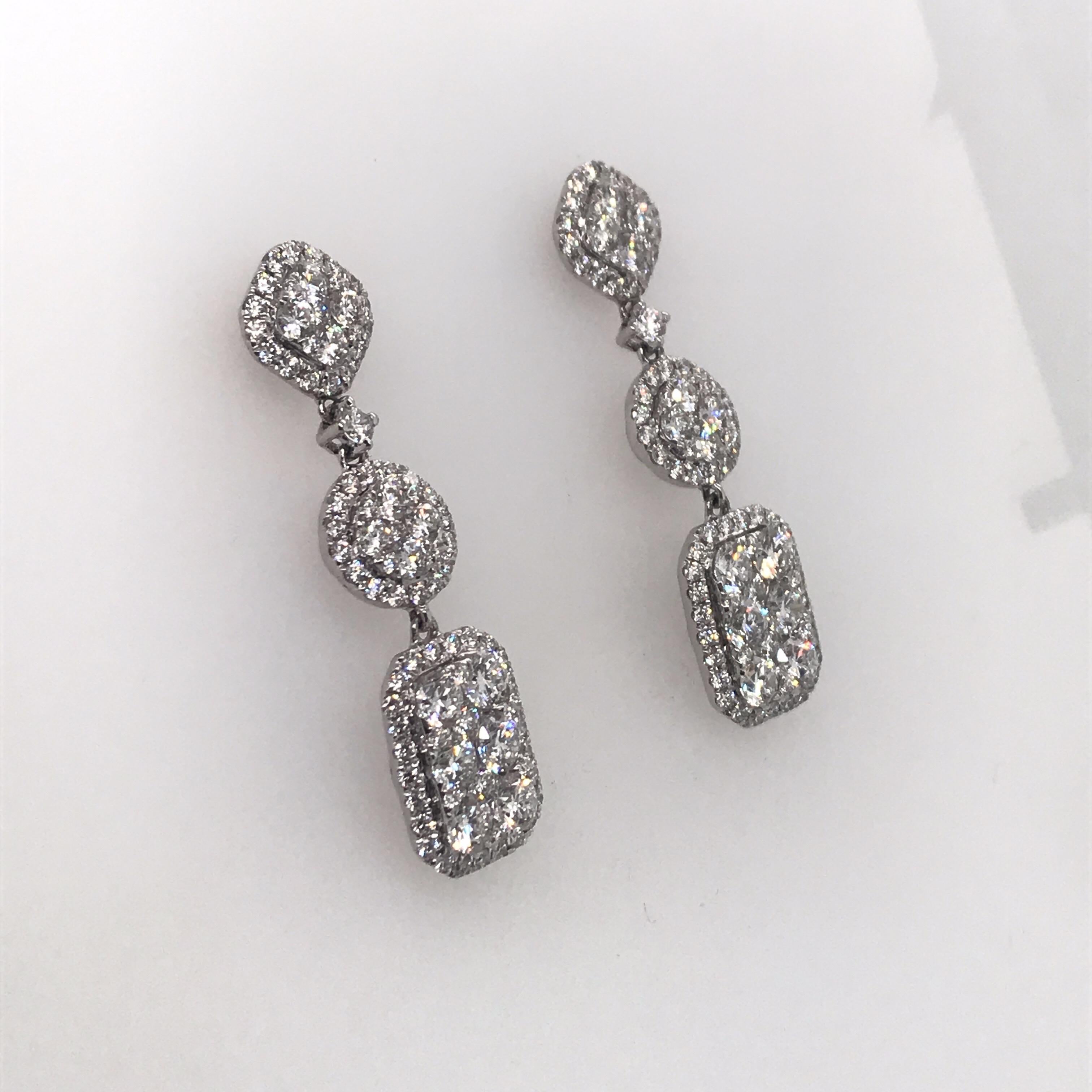 Round Cut Diamond Drop Earrings 4.35 Carat 18 Karat White Gold For Sale