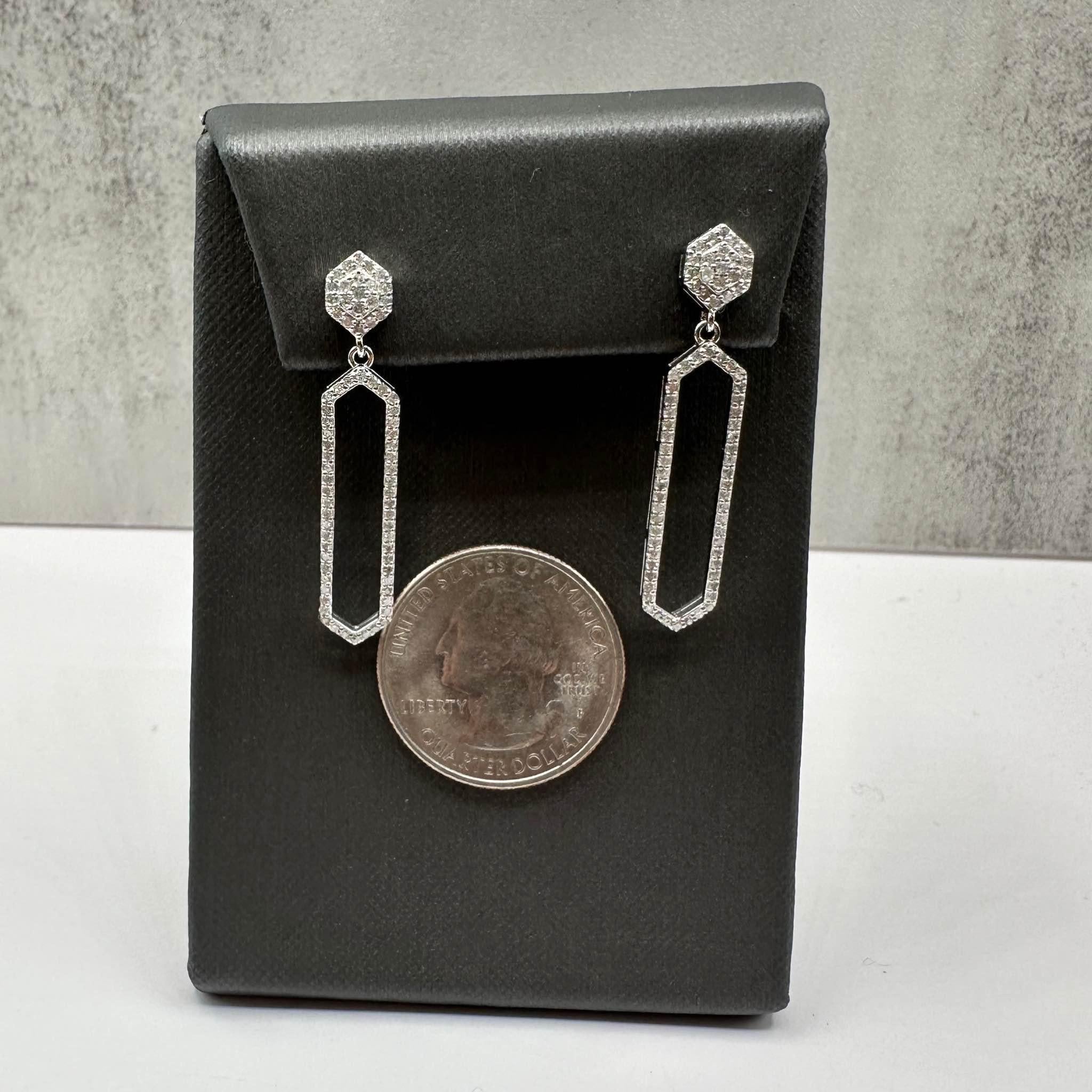 Diamond Drop Earrings in Sterling Silver - 0.50ctw Diamonds, Push Backs, New In New Condition In West Hempstead, NY