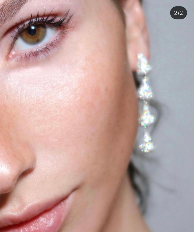 Modern Diamond Drop Earrings on White Gold For Sale