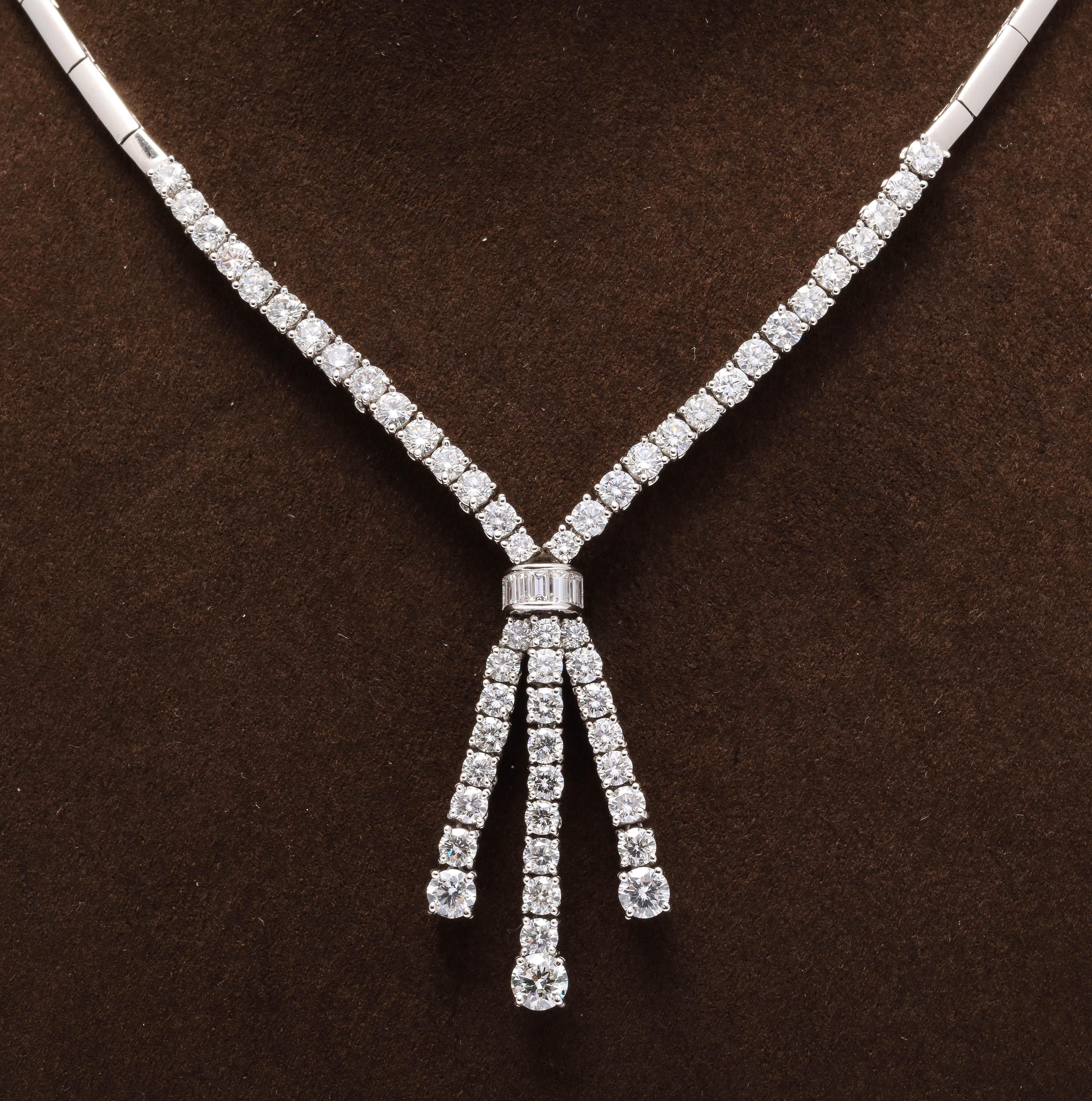 Diamond Drop Necklace For Sale 3