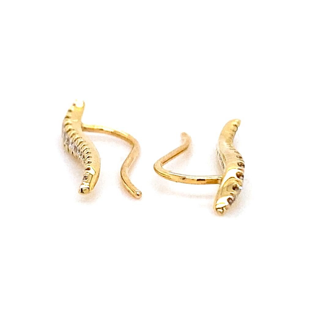 Diamond Ear Climber Curves, 0.25 Carats, Climb Drop EG12939 For Sale 4