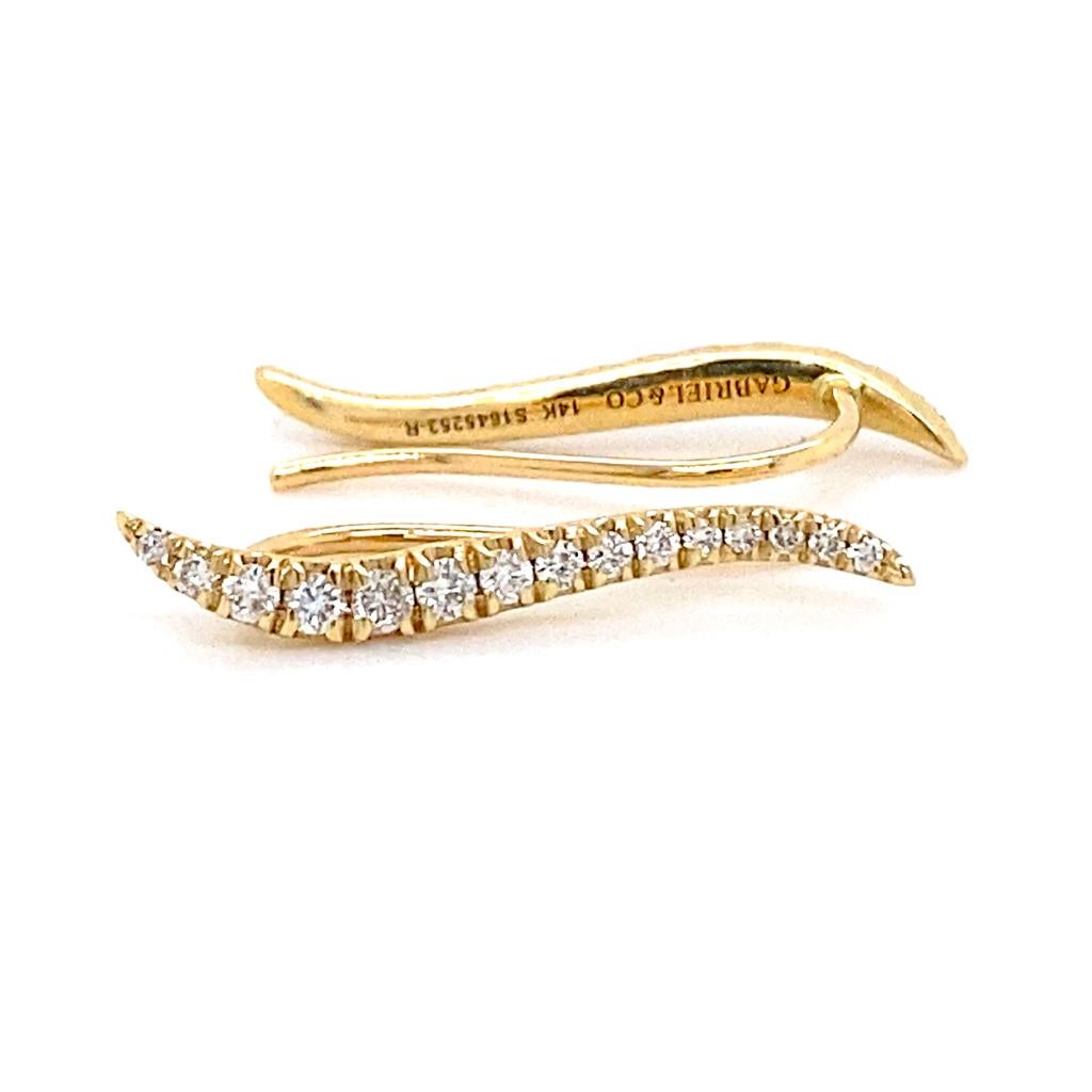 Diamond Ear Climber Curves, 0.25 Carats, Climb Drop EG12939 For Sale 5