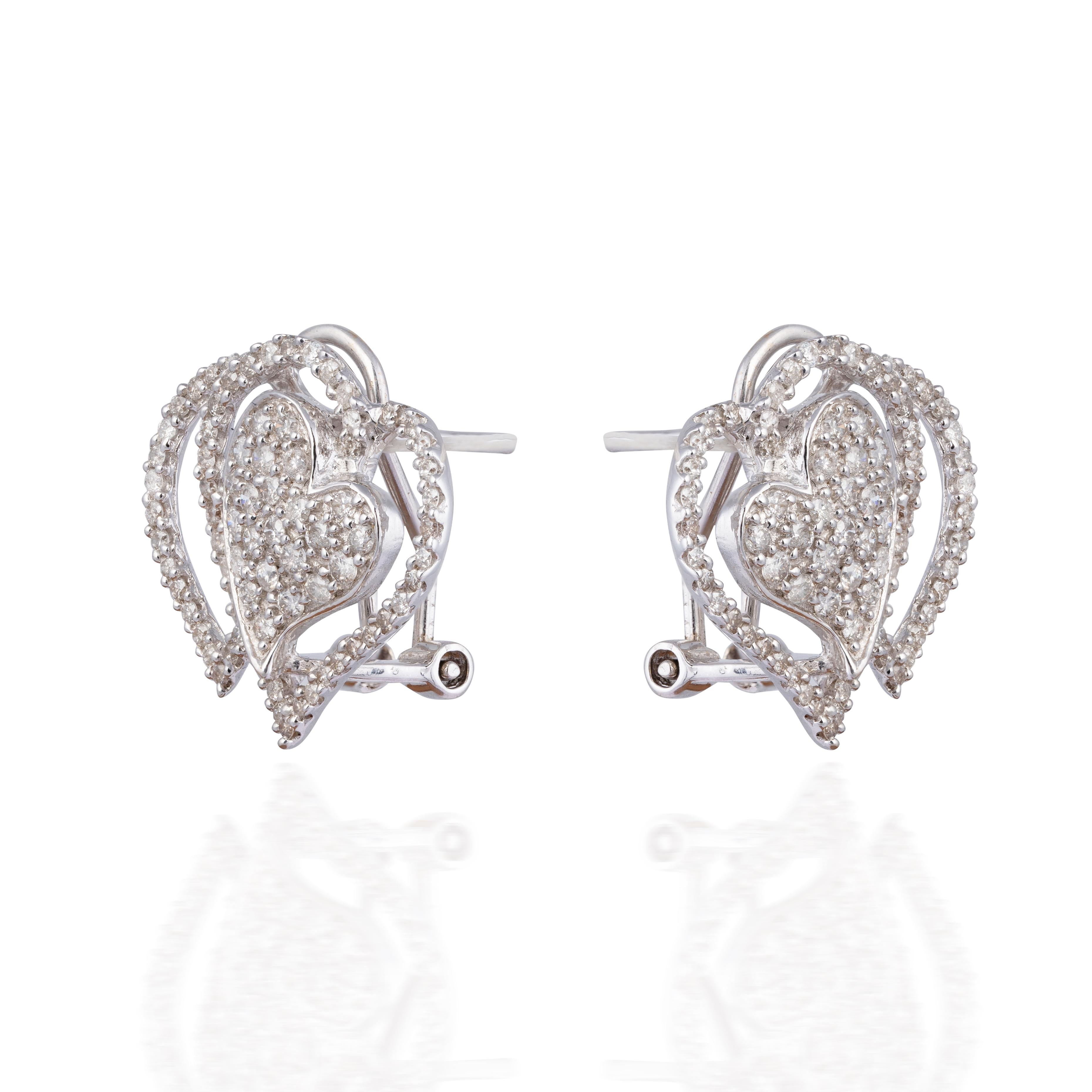 Boucle d'oreille en diamant or 18k
Suivez-nous sur Insta (divinejewellerylounge)