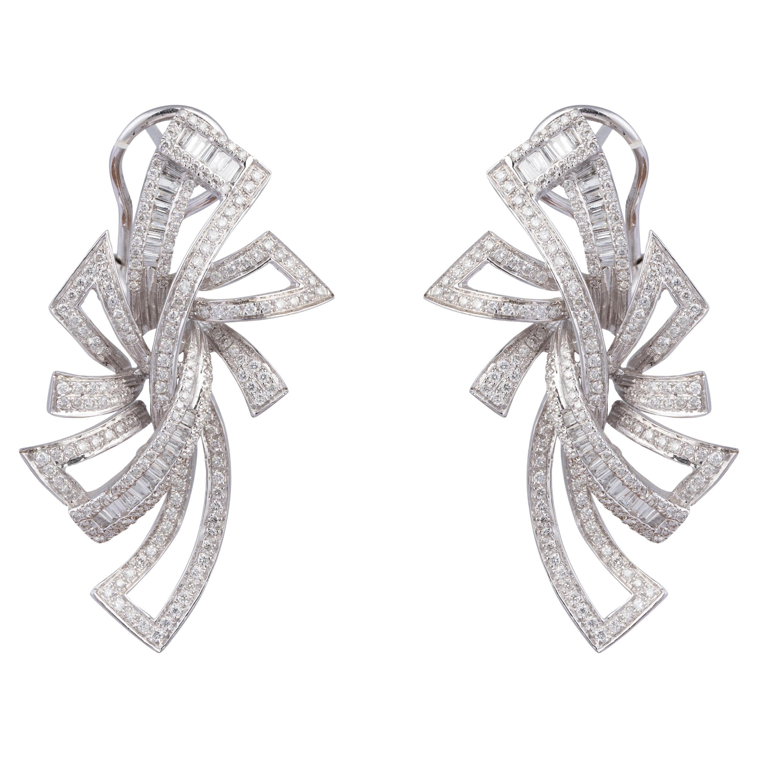 Diamond Earring in 18k gold 