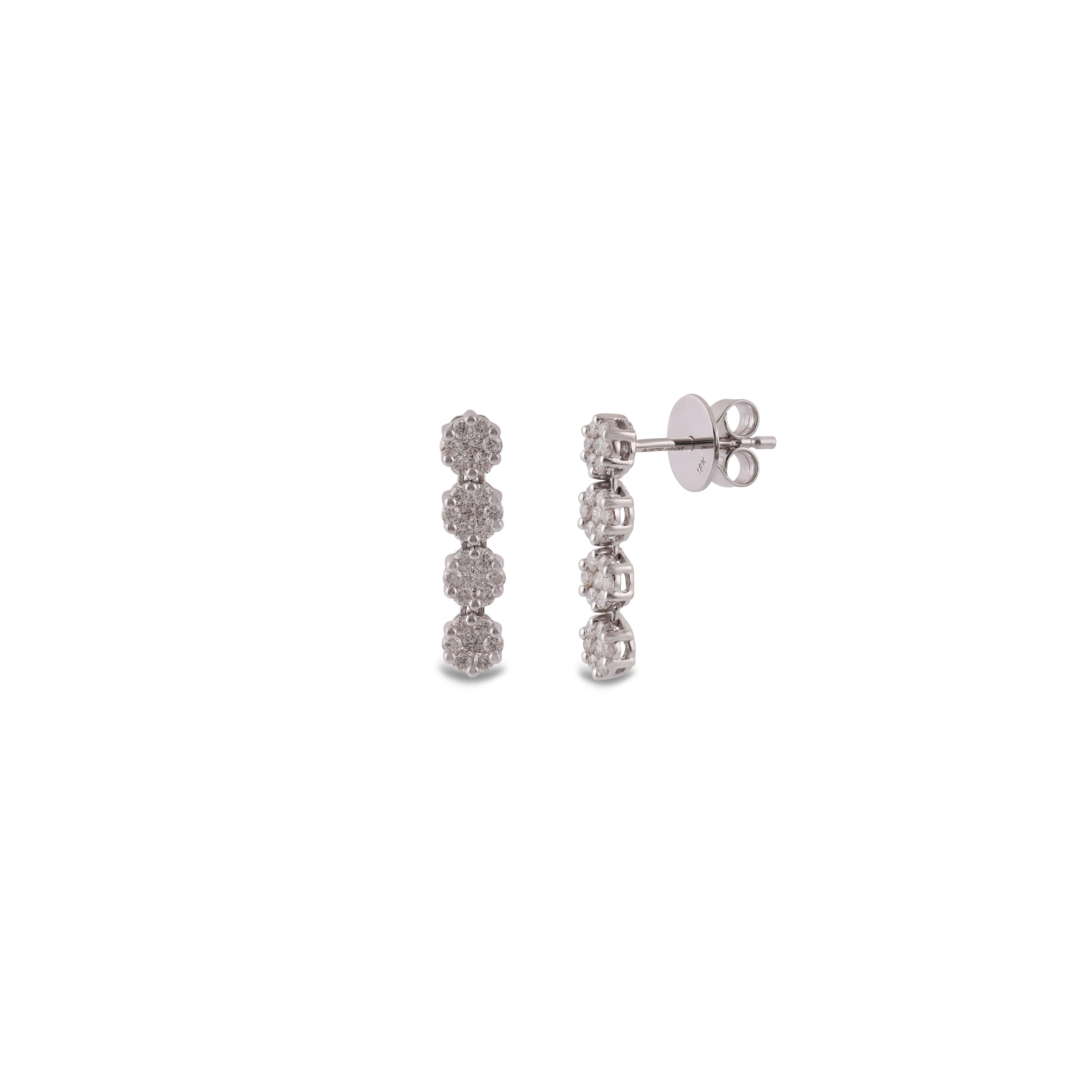 Contemporary Diamond Earring Studded in 18 Karat White Gold For Sale