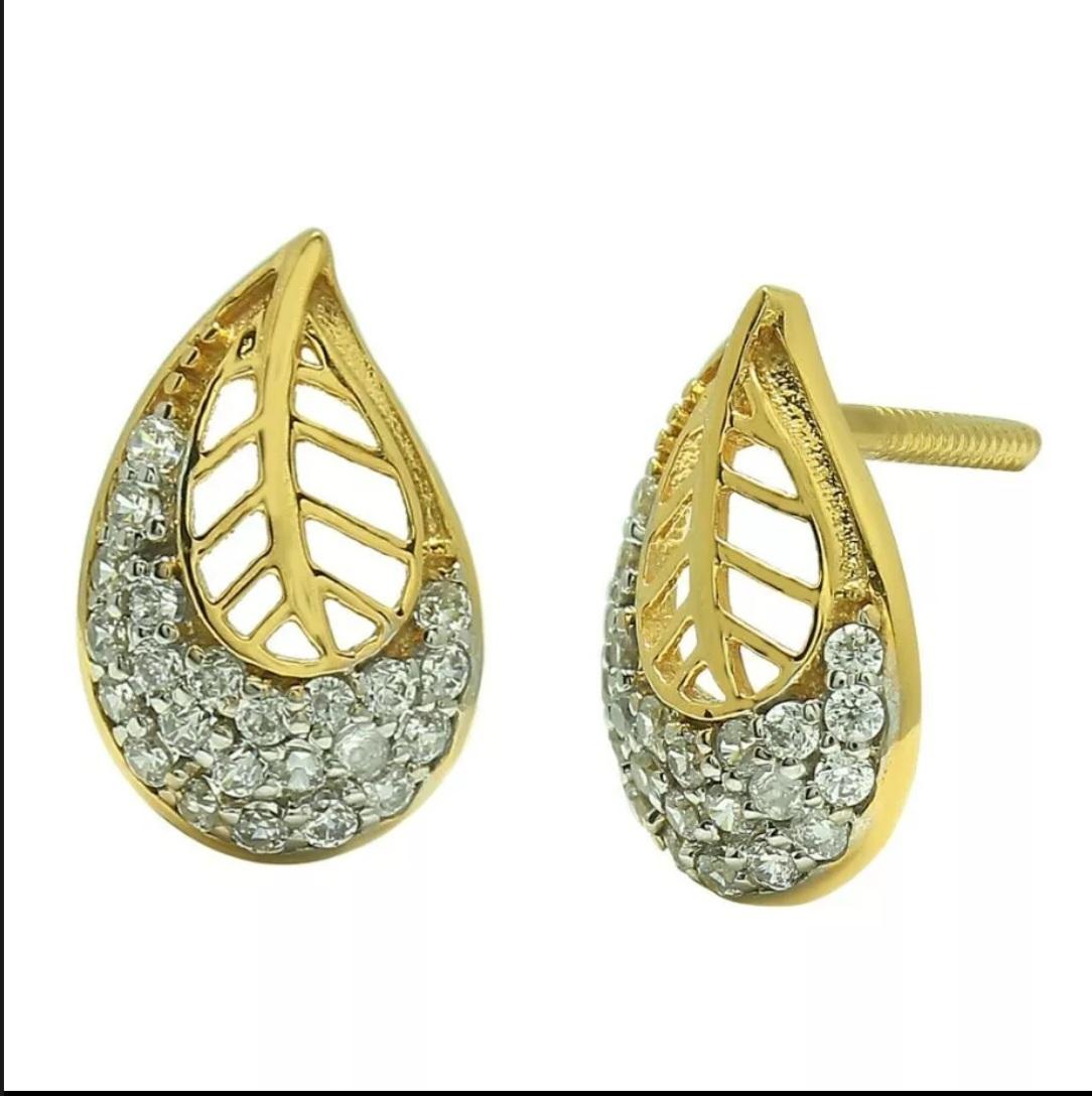 Diamond Earrings 14K Yellow Gold Leaf Studs Minimalist Flower Women Earrings. For Sale 1