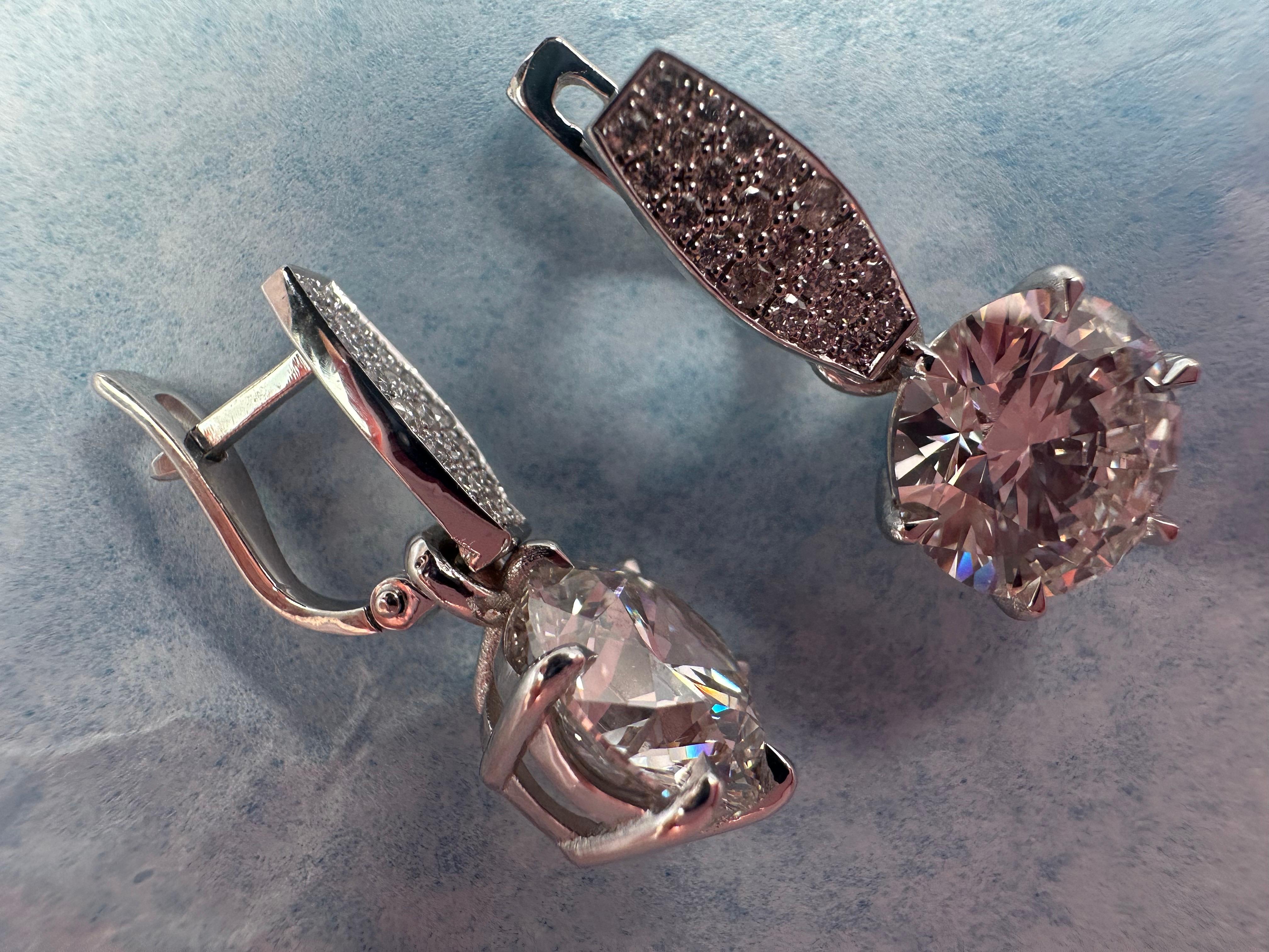 Orecchini con diamanti Orecchini da cocktail in oro bianco 14KT in vendita 2