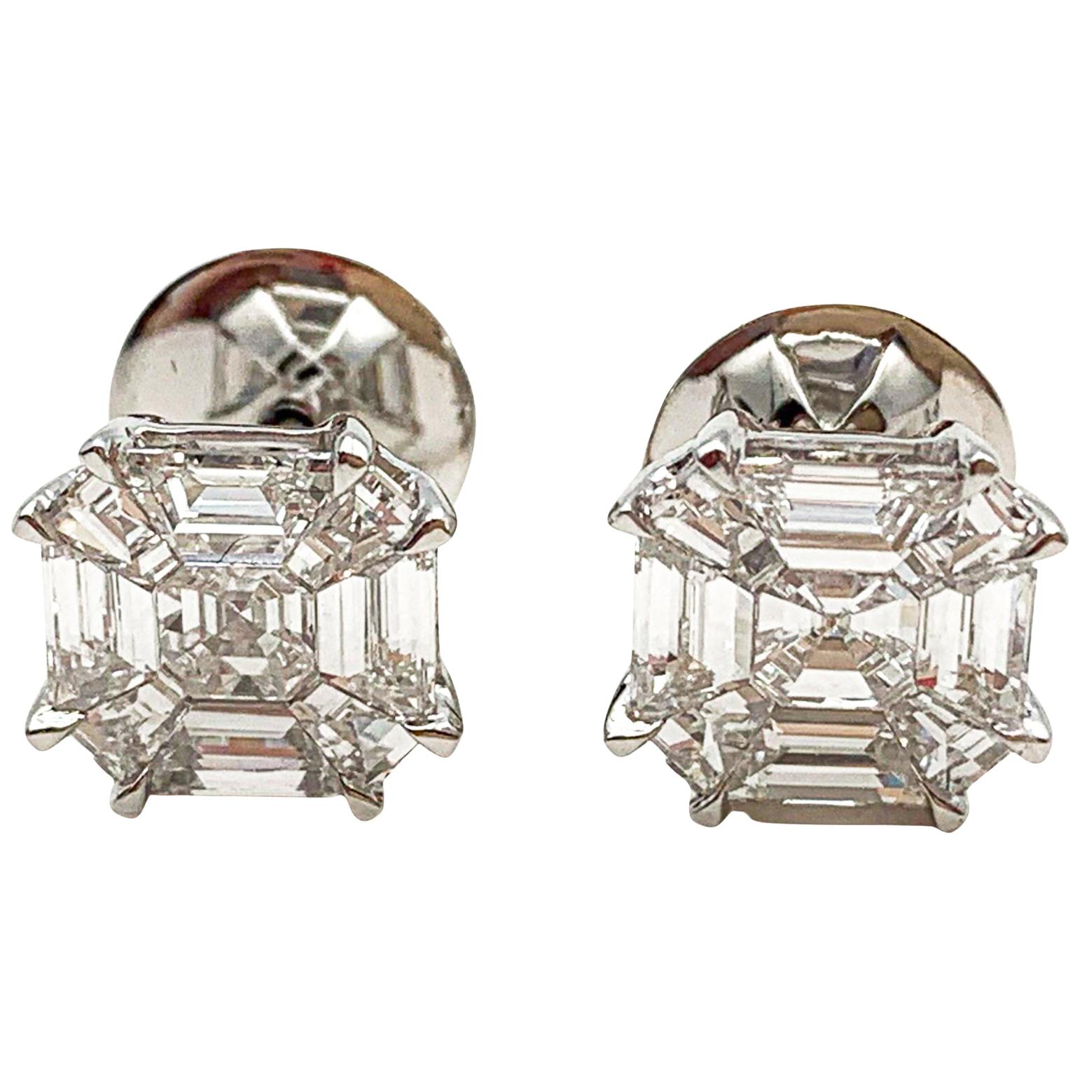 Diamond Cluster Earrings 2.20 Carat 18 Karat Gold E/VS