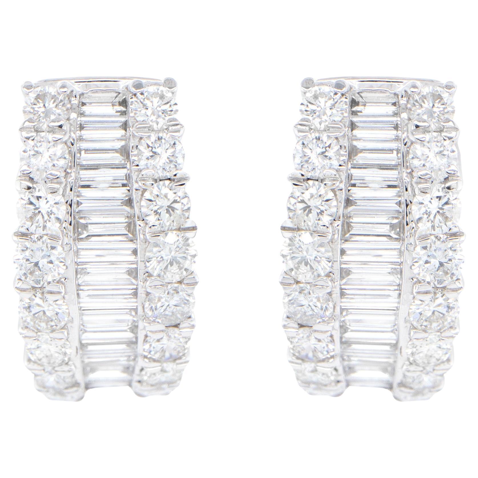 Diamond Earrings Baguette and Round 4.56 Carats 18K Gold For Sale