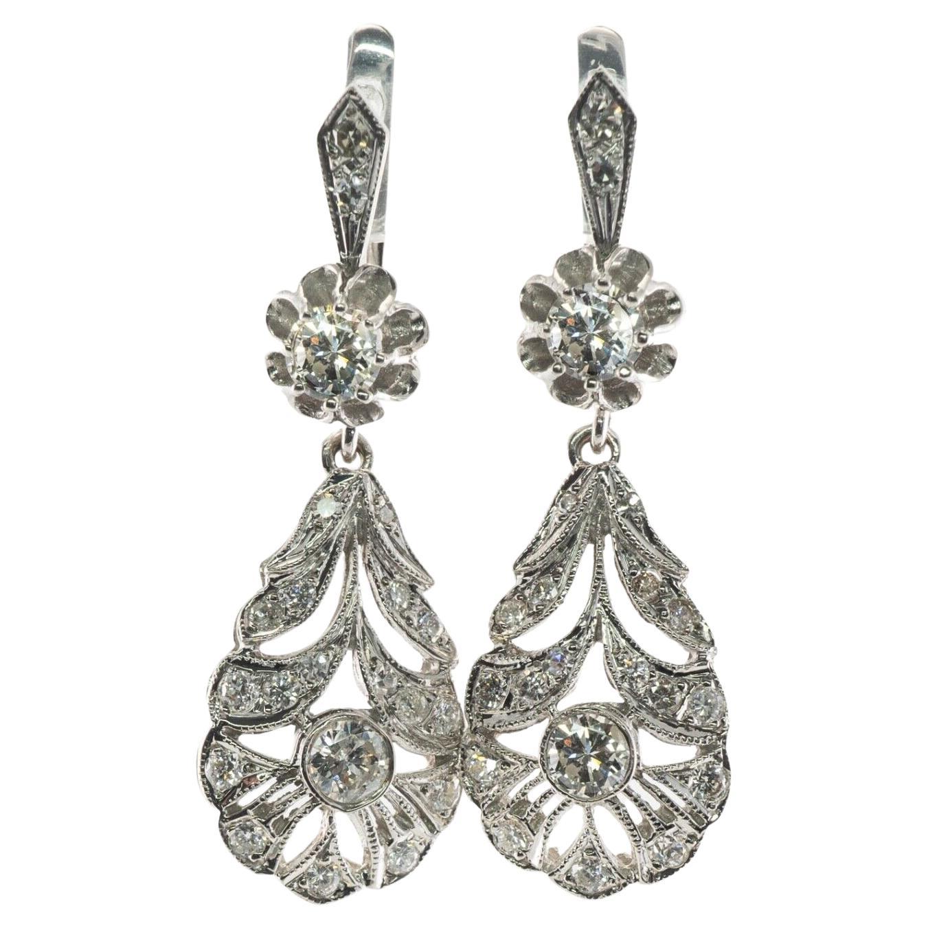 Pendants d'oreilles fleurs vintage en or blanc 14 carats avec diamants 1,66 TDW