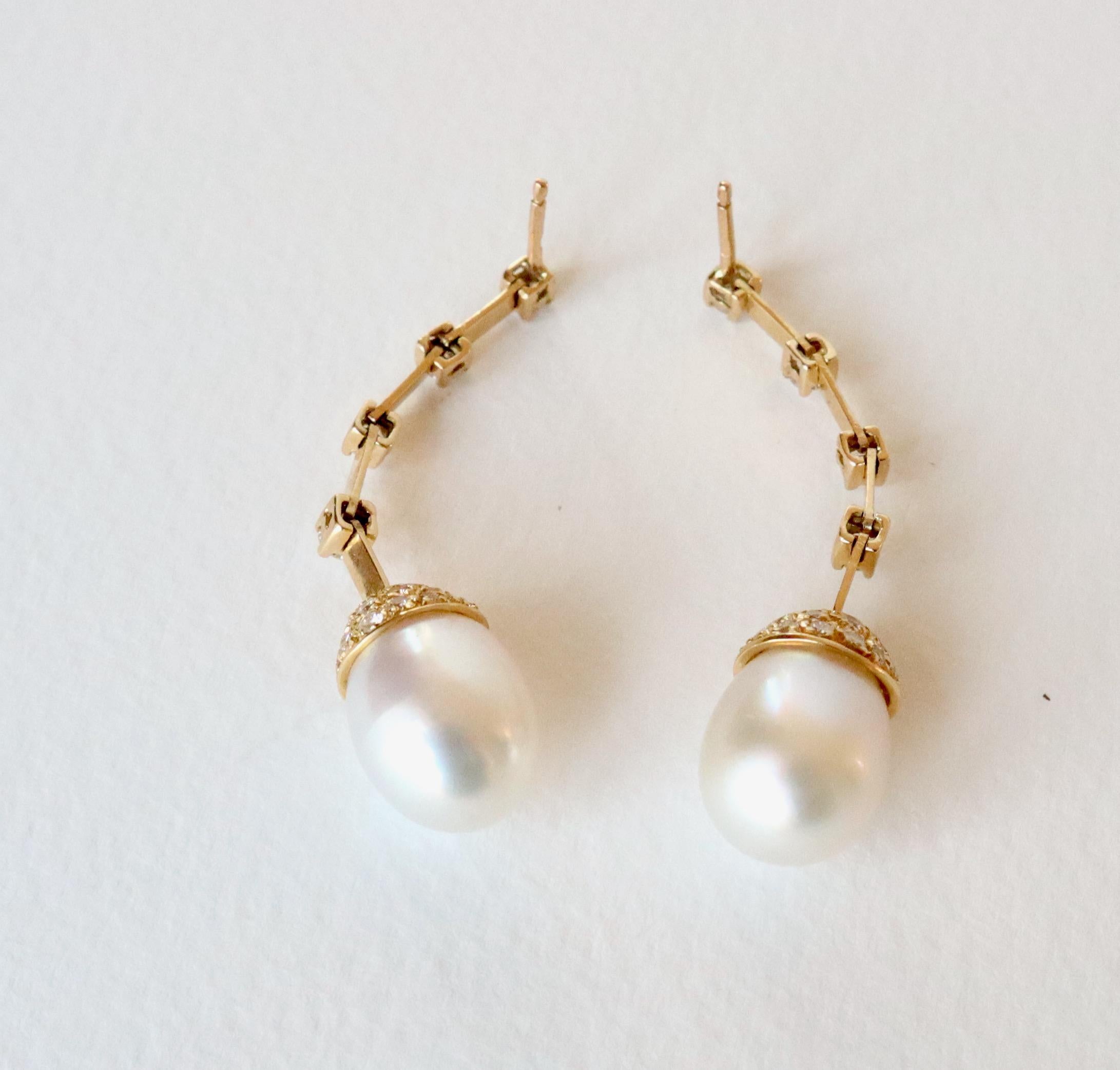 Diamant-Ohrringe aus 18 Karat Gold  1,4 Karat Diamanten und Perlen im Angebot 2