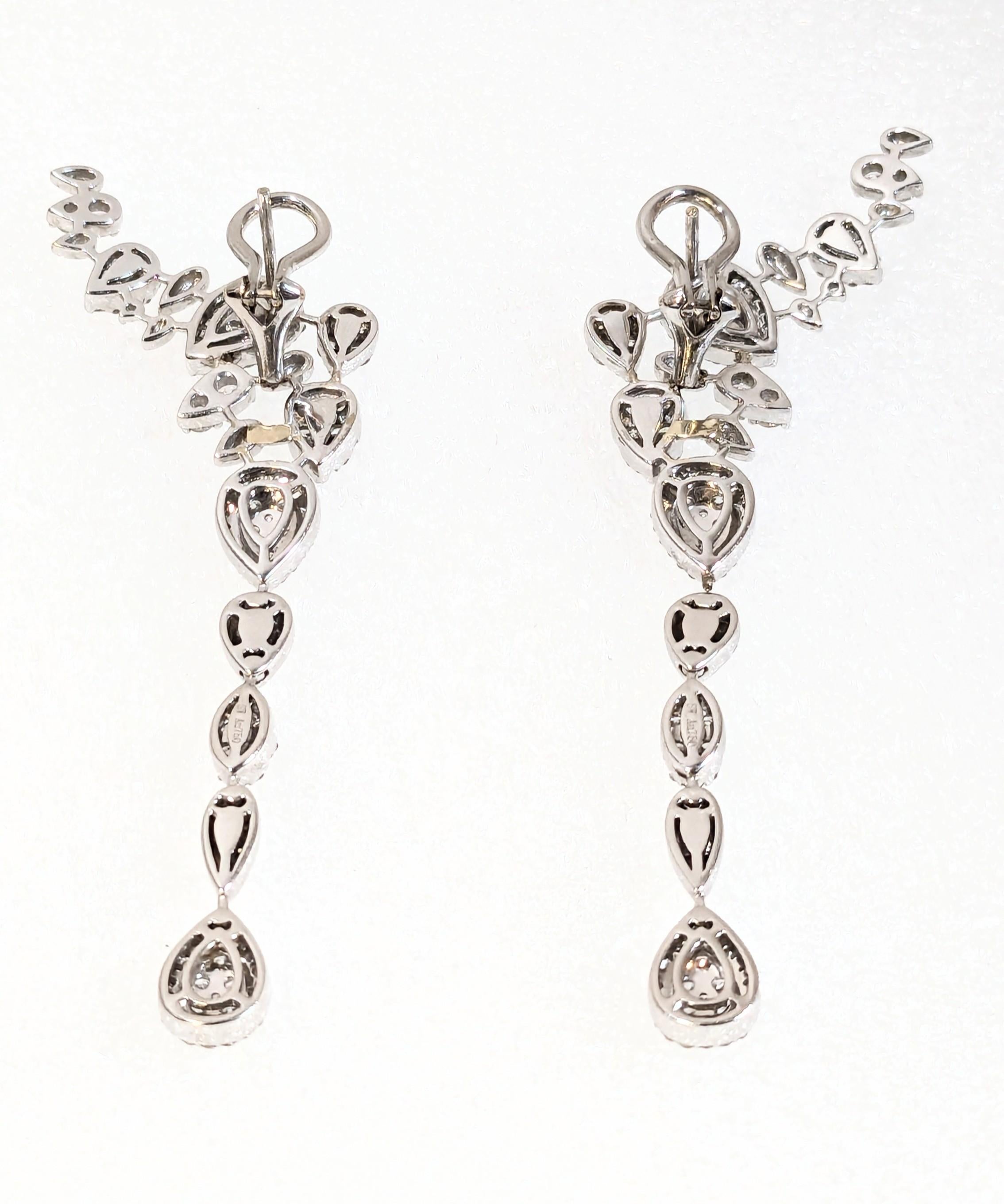 Contemporaneo Diamante  Orecchini in oro bianco 18 carati in vendita