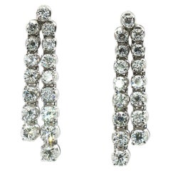 Diamond Earrings in 18K White Gold