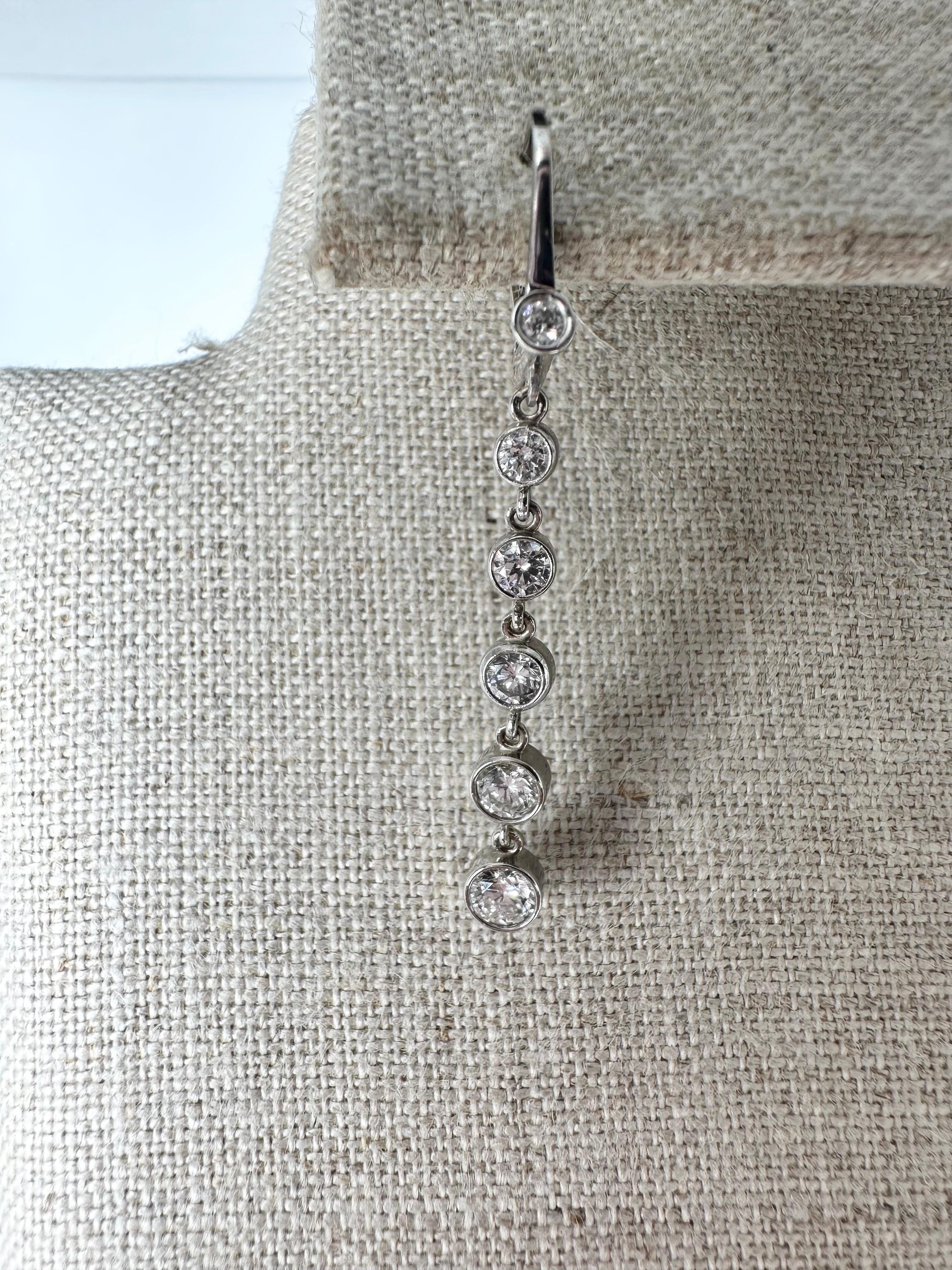 Diamond Earrings Long Dangling Earrings 1.26ct Natural VS Diamond Earrings 14kt For Sale 3