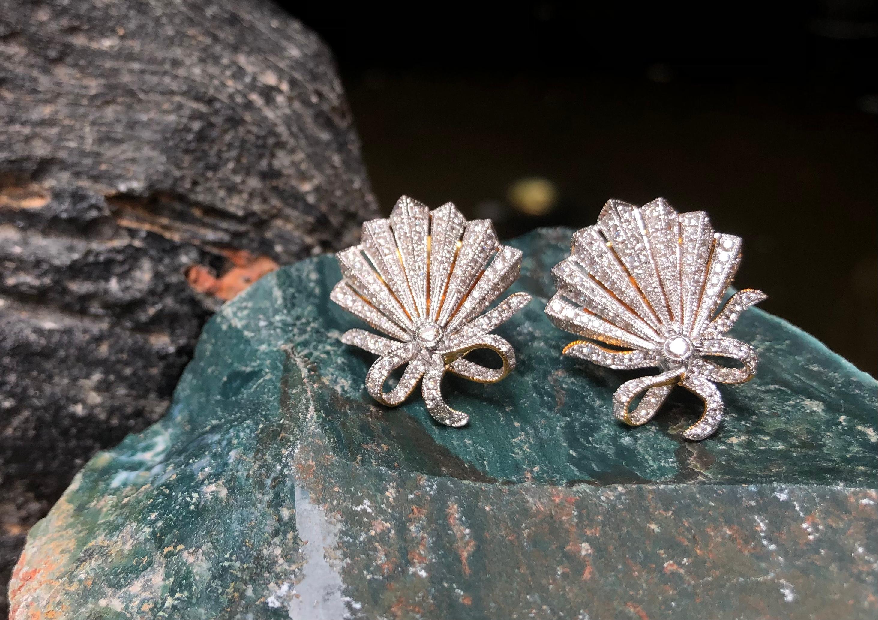 Diamond Earrings Set in 18 Karat Gold Settings For Sale 2