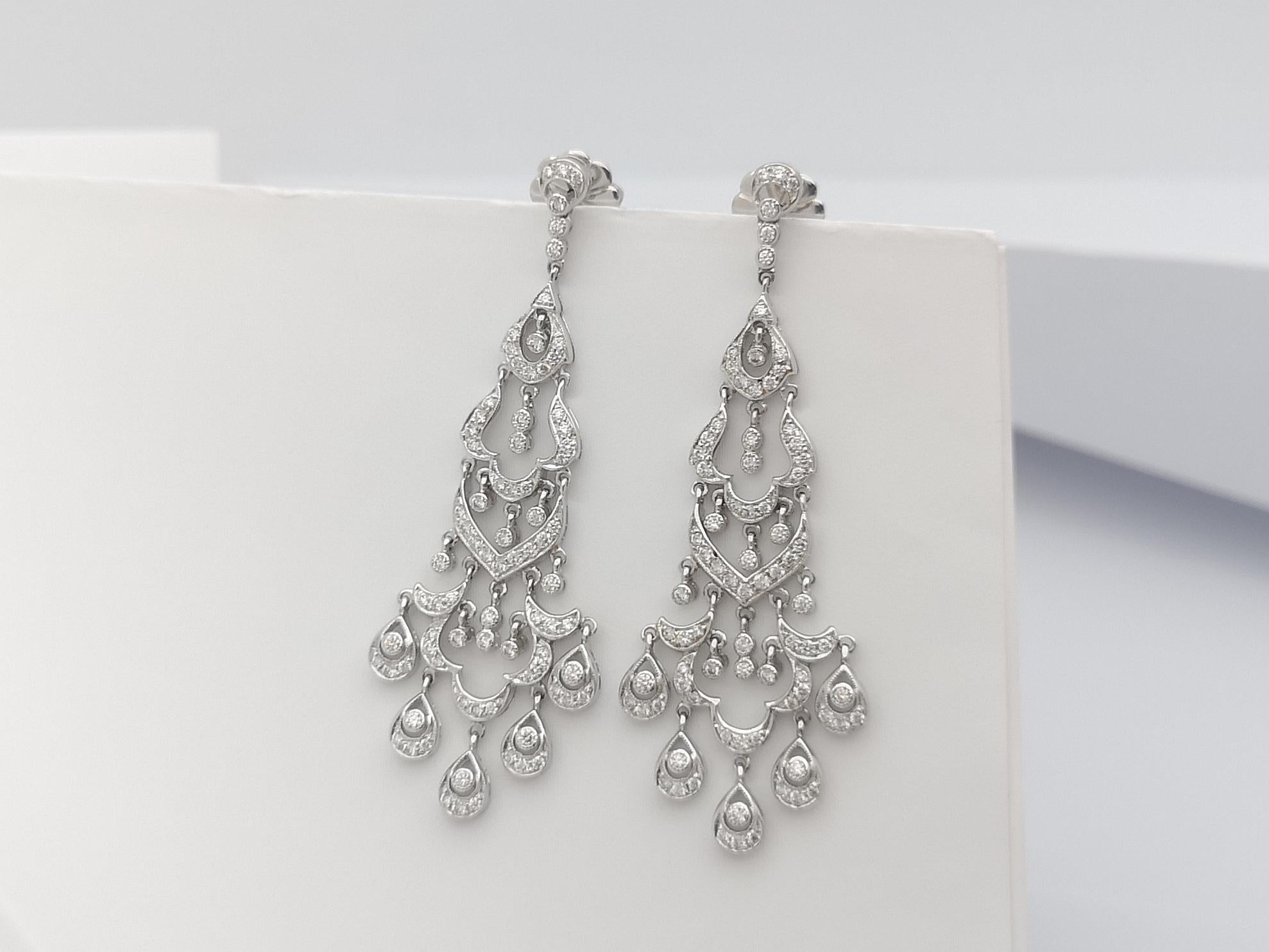 Diamond Earrings Set in 18 Karat White Gold Settings For Sale 1