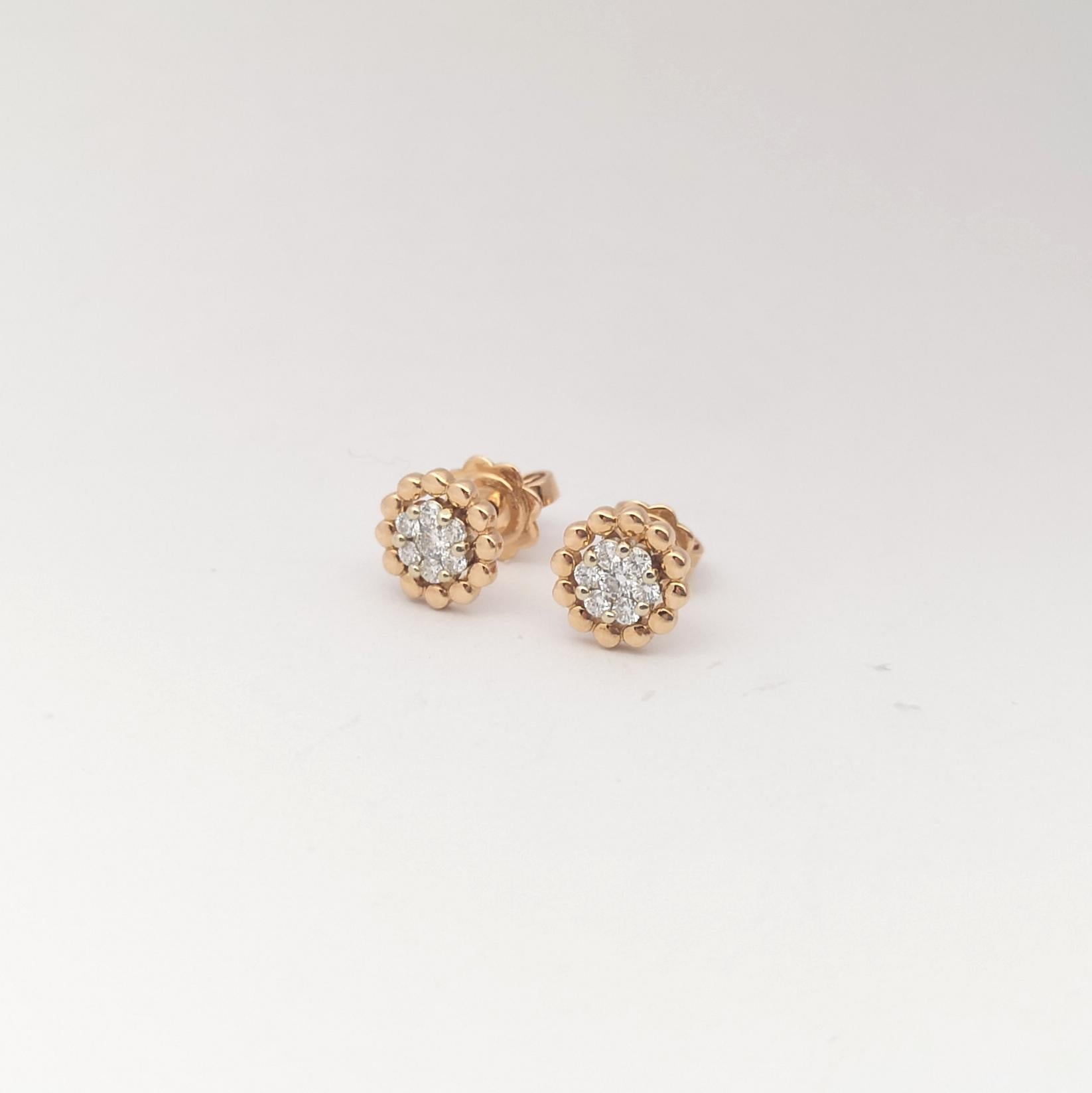 Donna Orecchini con diamanti incastonati in oro rosa 18 carati in vendita