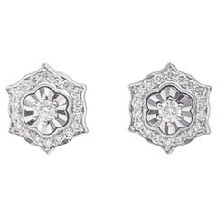 Pendientes de diamantes engastados en oro blanco de 18 quilates