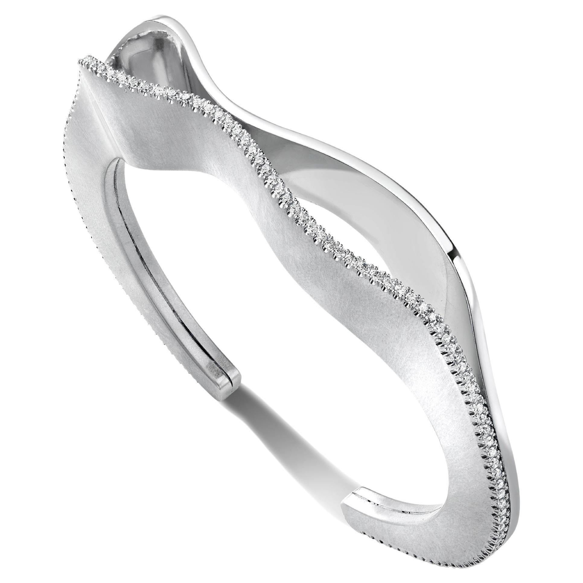 STRATUM BANGLE White gold with a single diamond edge by Liv Luttrell For Sale