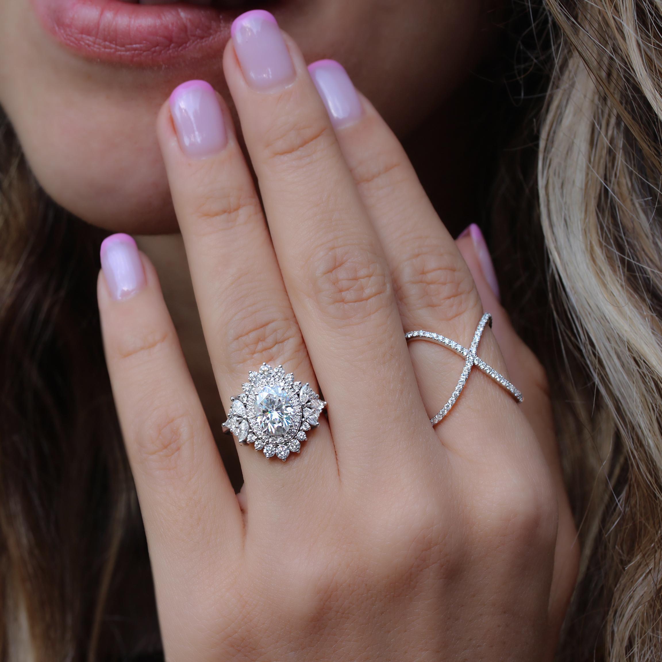 Diamond Elegant Wide X-Ring, 14k, White Gold, Ready to Ship! In New Condition For Sale In Hertsliya, IL